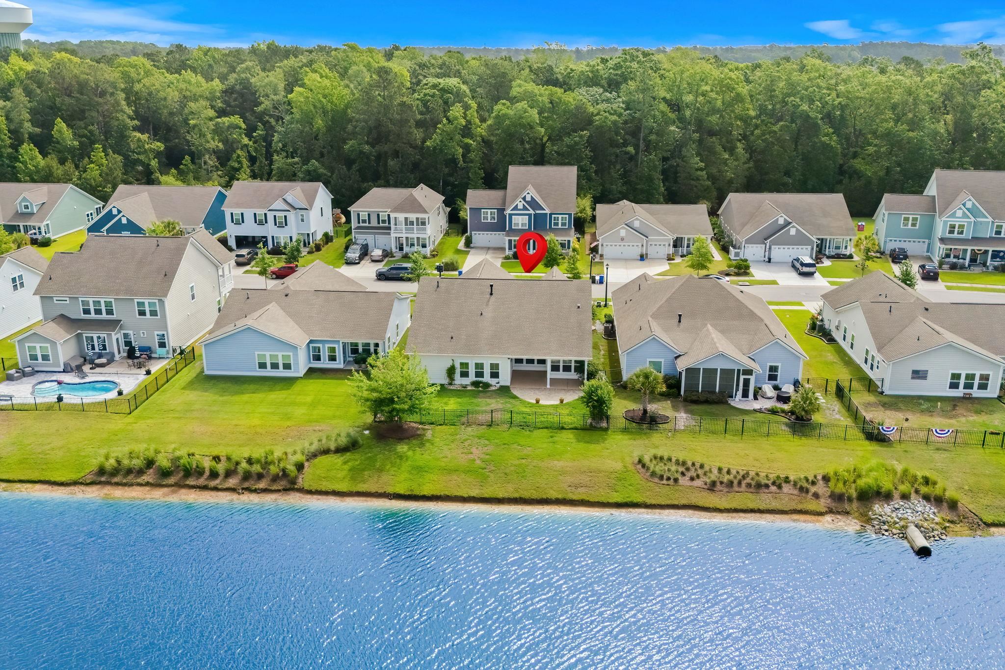 2435 Goldfinch Dr.