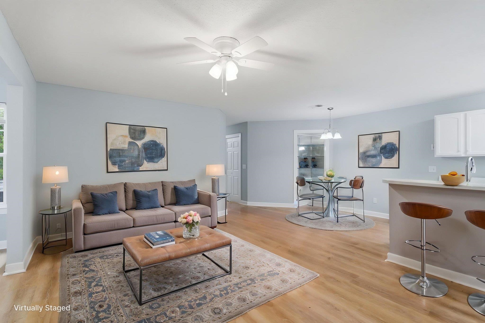 4390 Daphne Ln. Unit: D