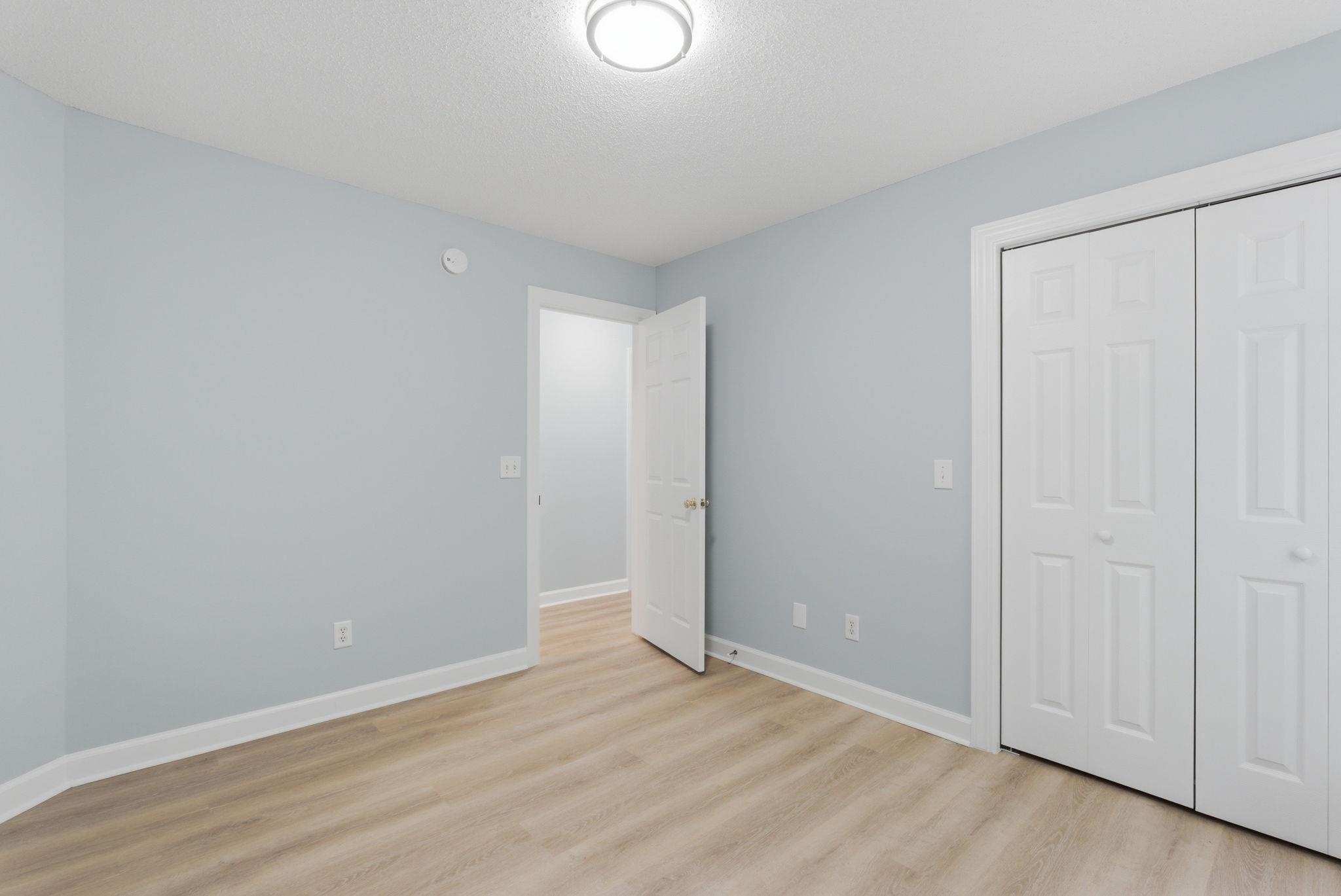 4390 Daphne Ln. Unit: D