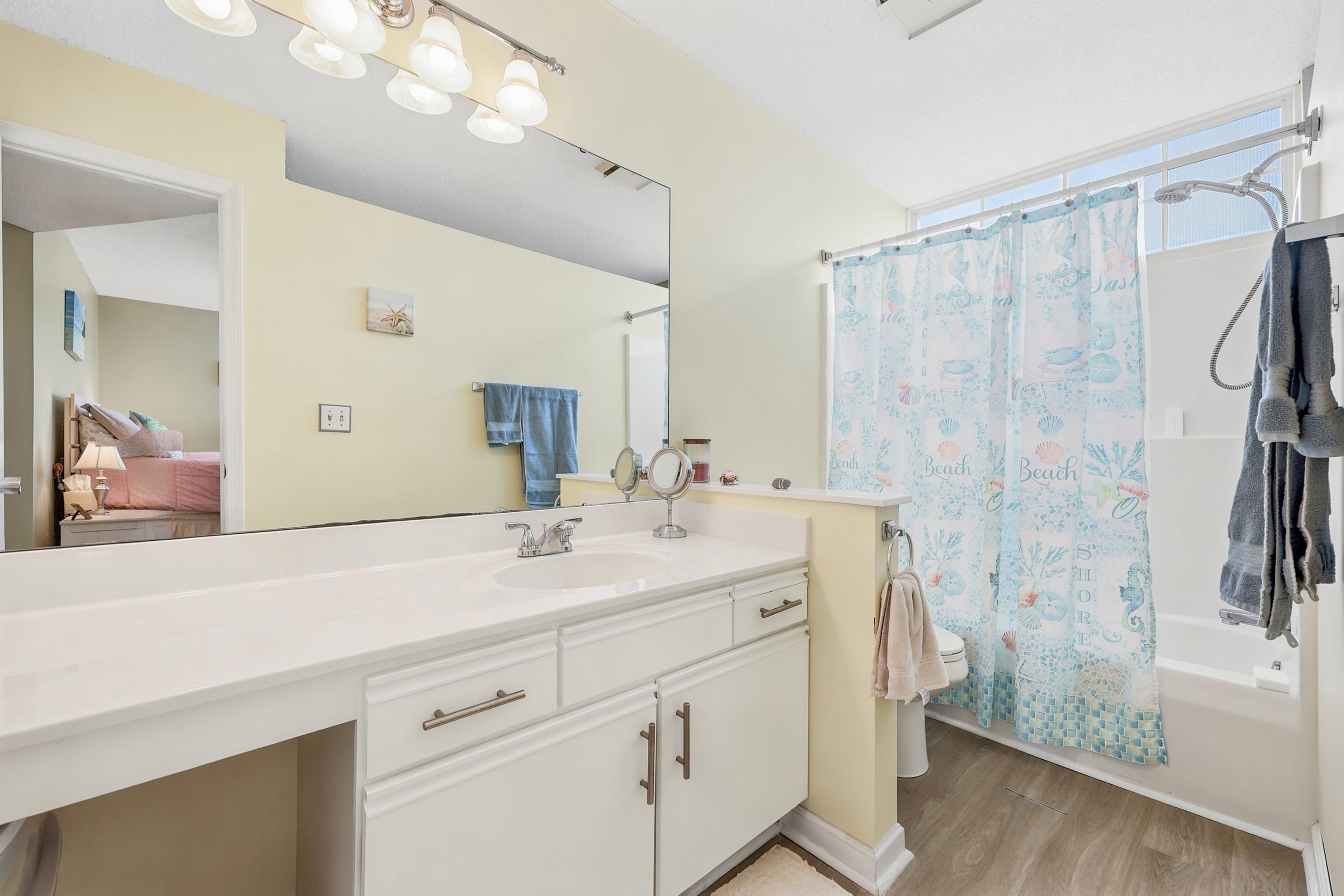 2257 Huntingdon Dr. Unit: G