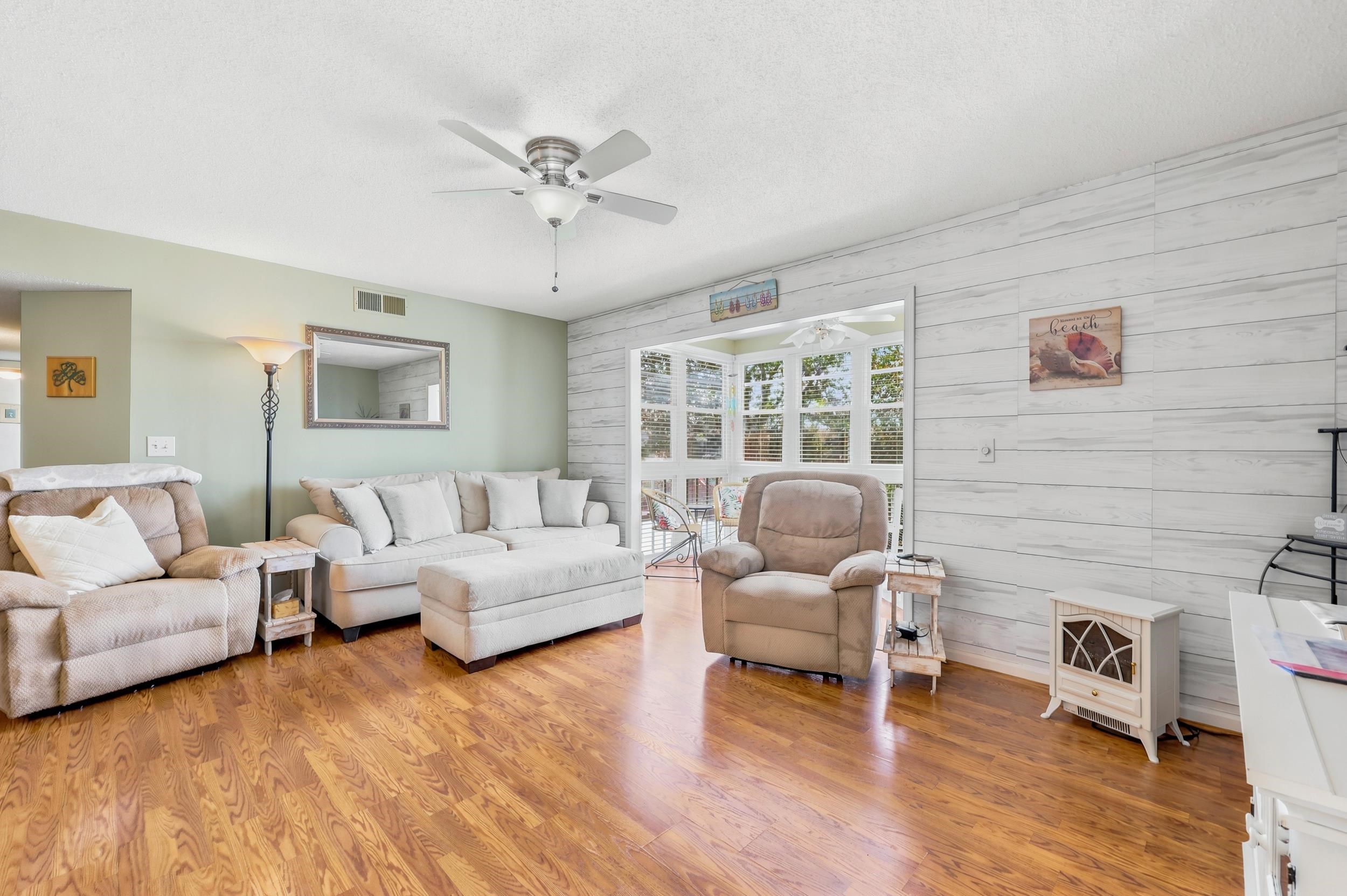 2257 Huntingdon Dr. Unit: G