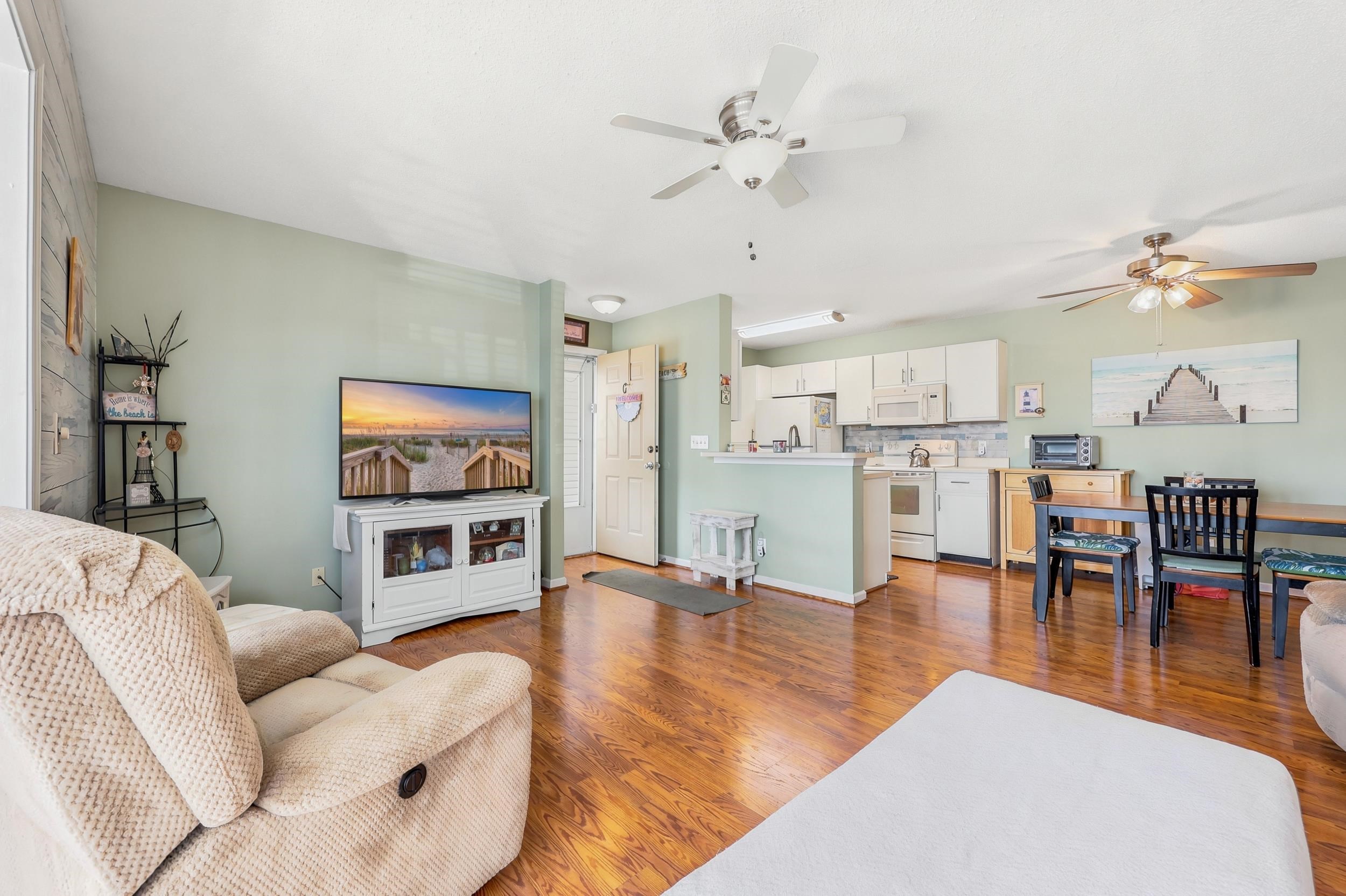 2257 Huntingdon Dr. Unit: G