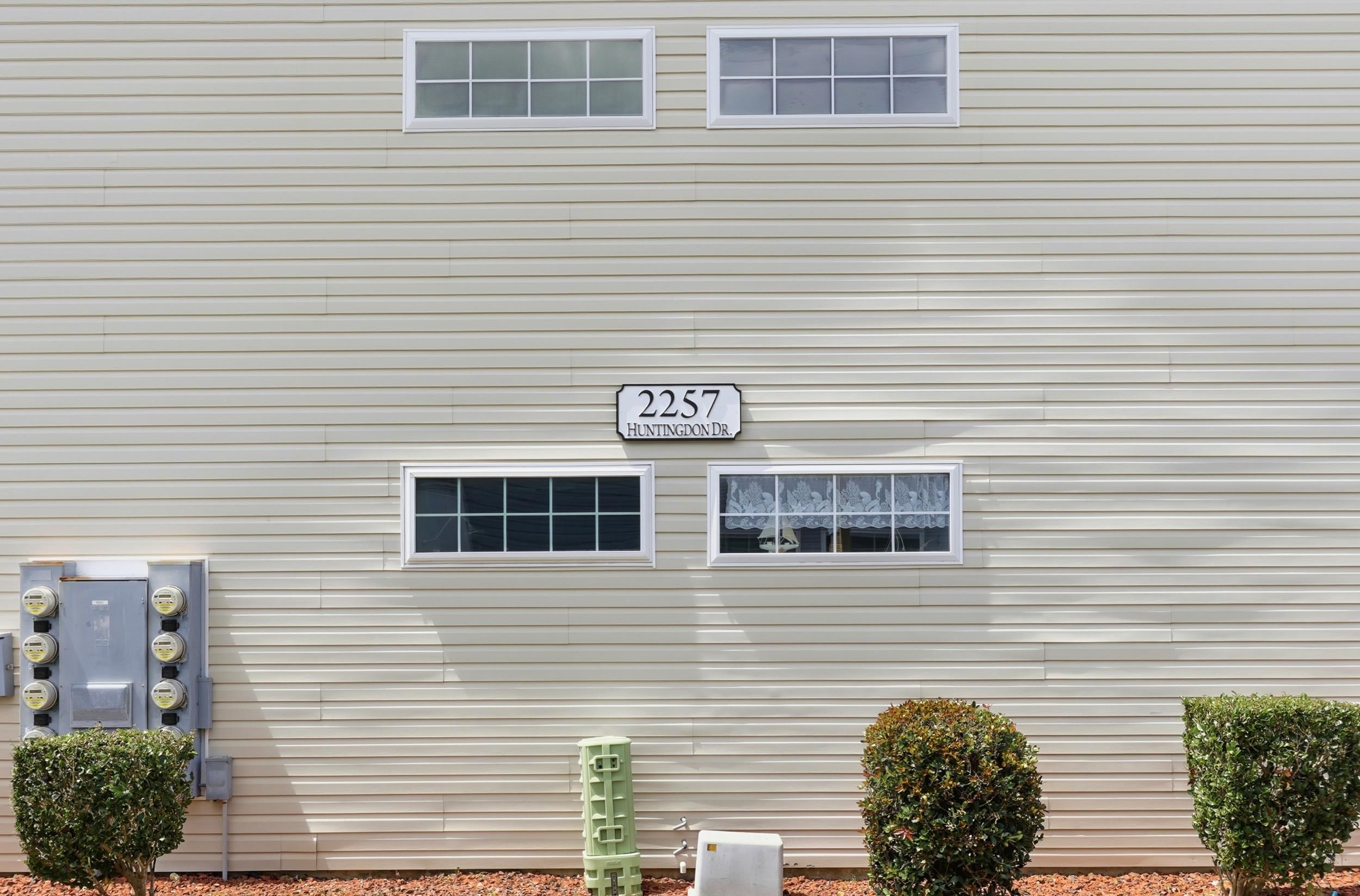 2257 Huntingdon Dr. Unit: G