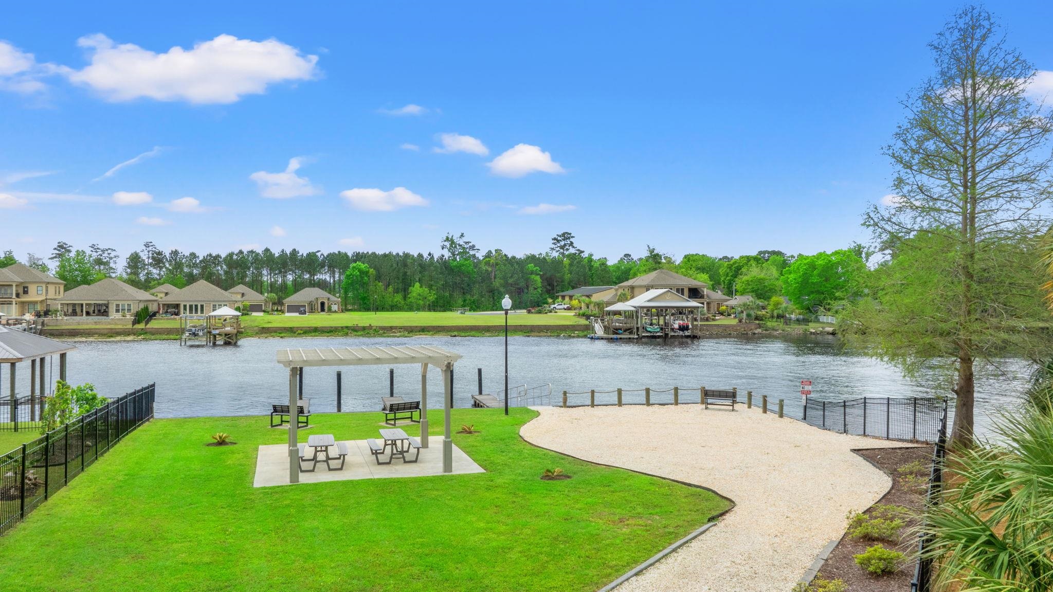 813 Covelo Ln.