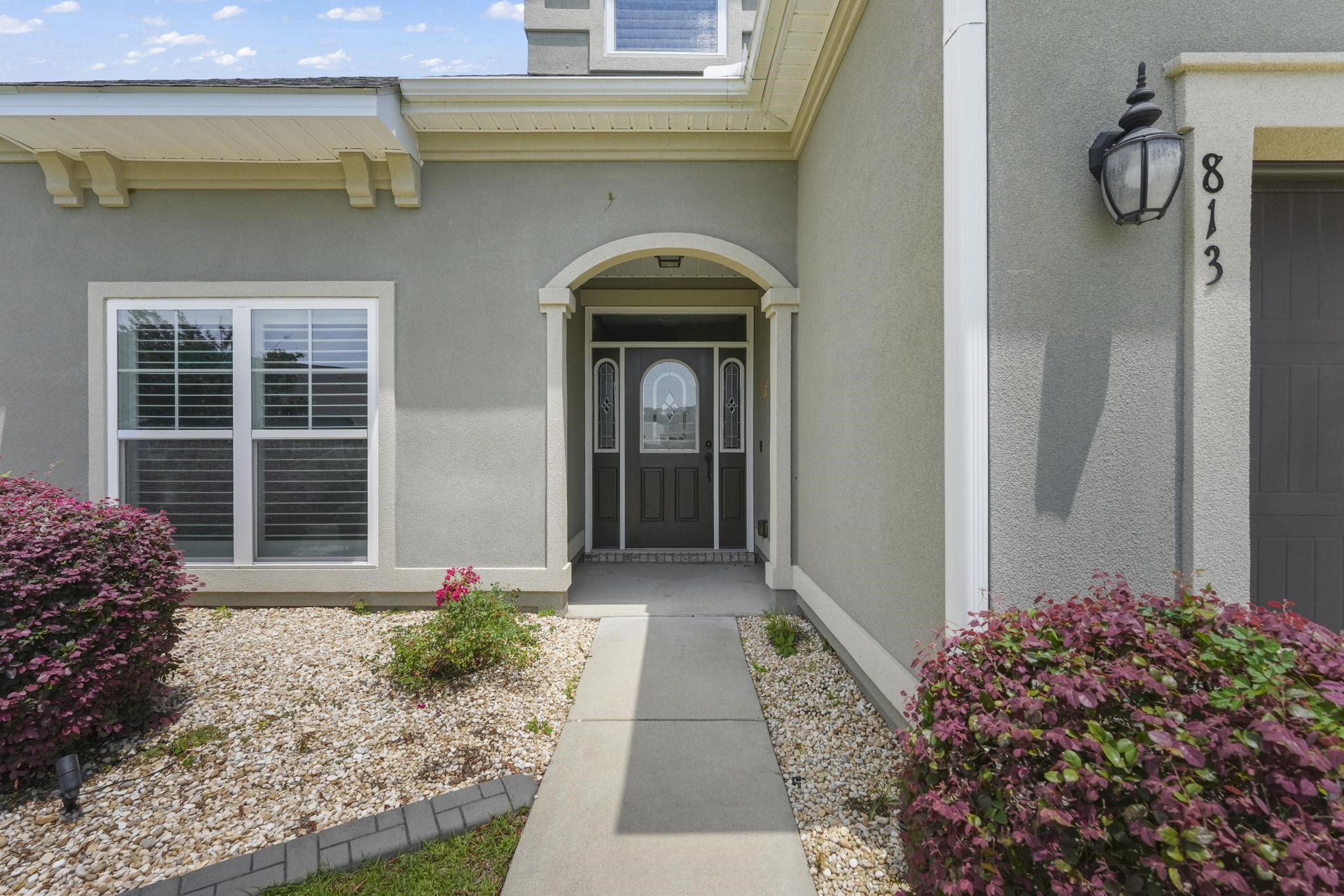 813 Covelo Ln.