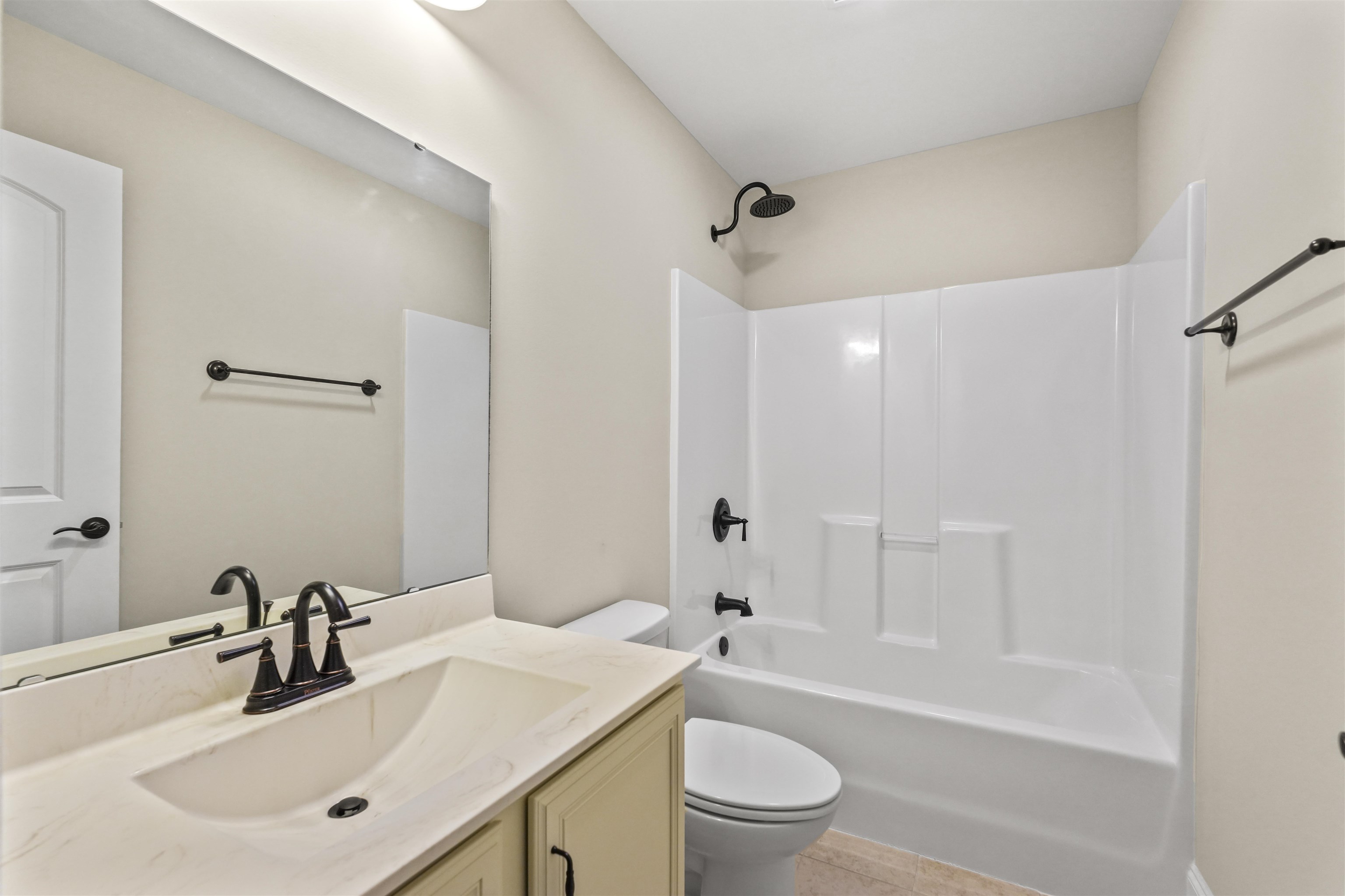 813 Covelo Ln.