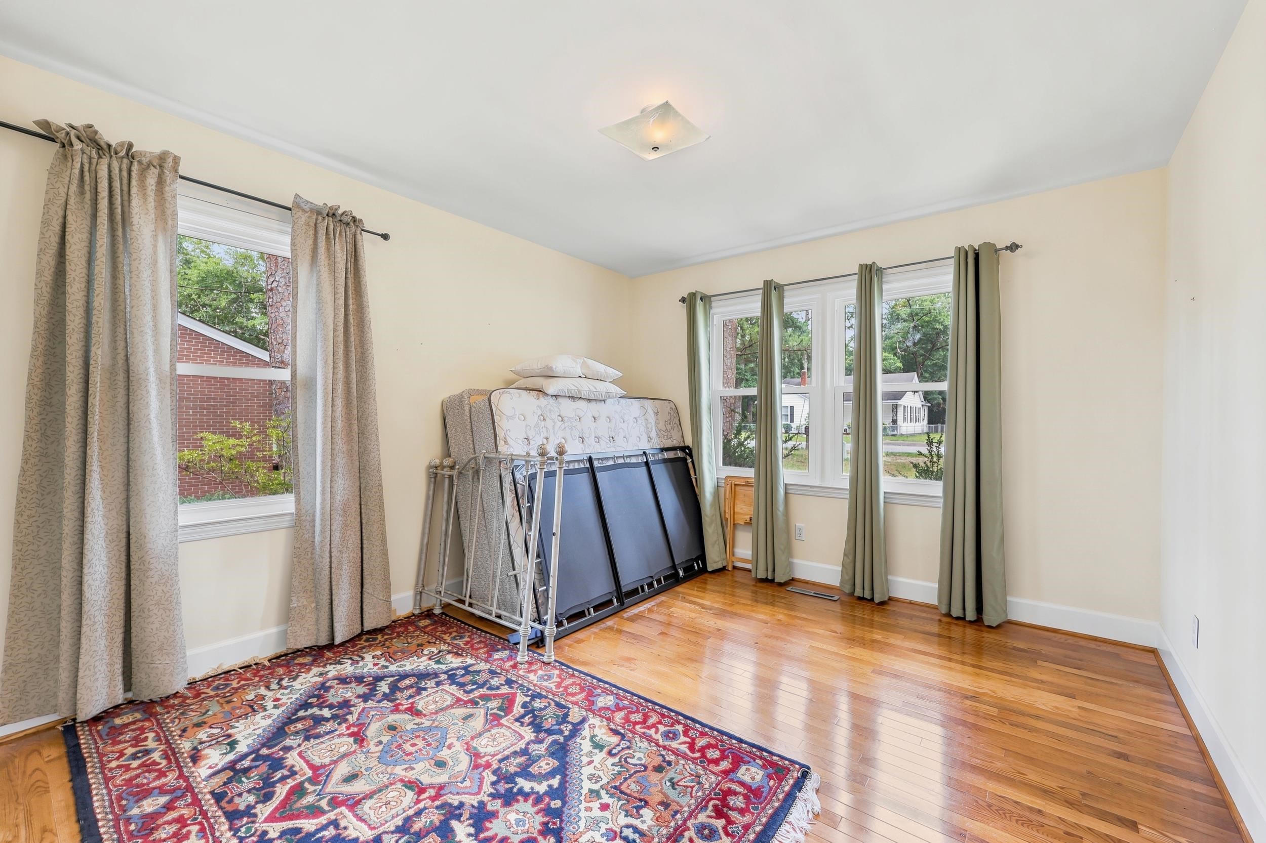 205 W Raft St.