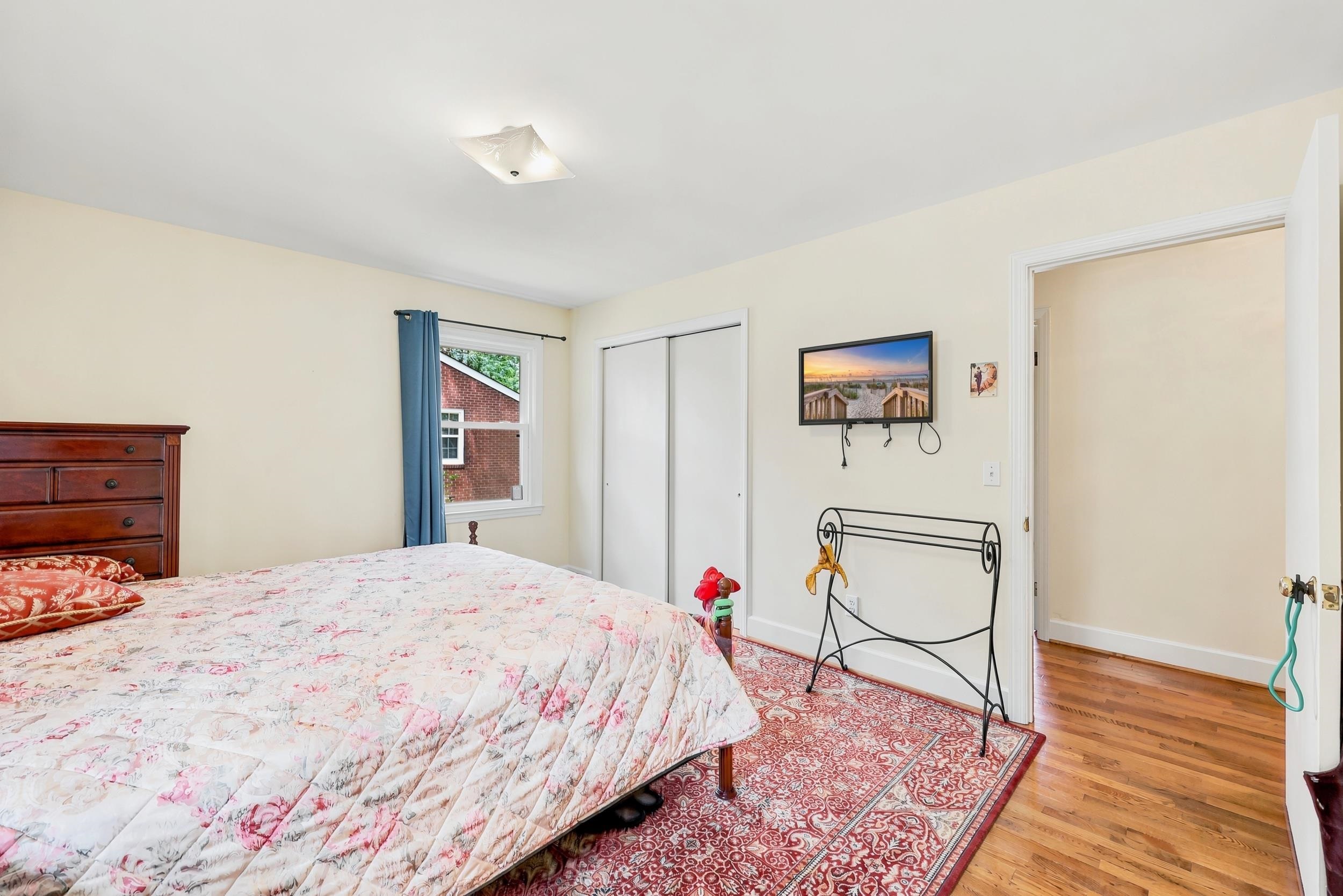 205 W Raft St.