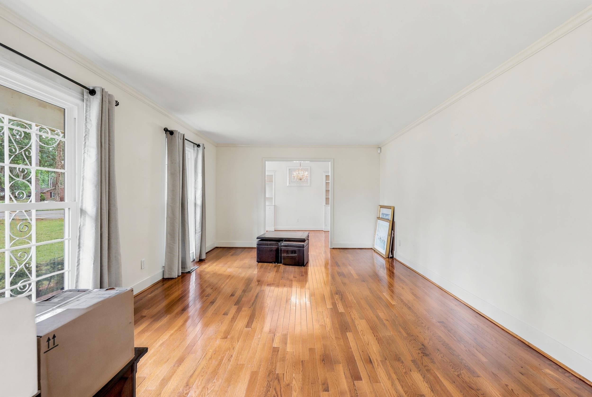 205 W Raft St.