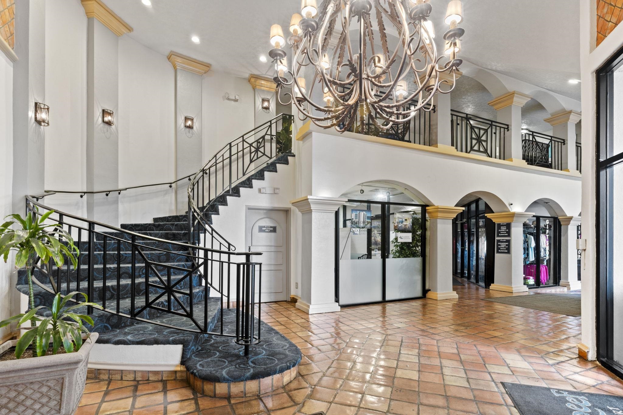7100 Ocean Blvd. N Unit: 924