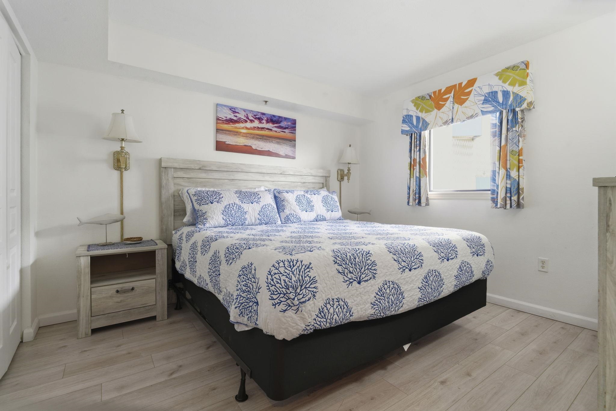 7100 Ocean Blvd. N Unit: 924