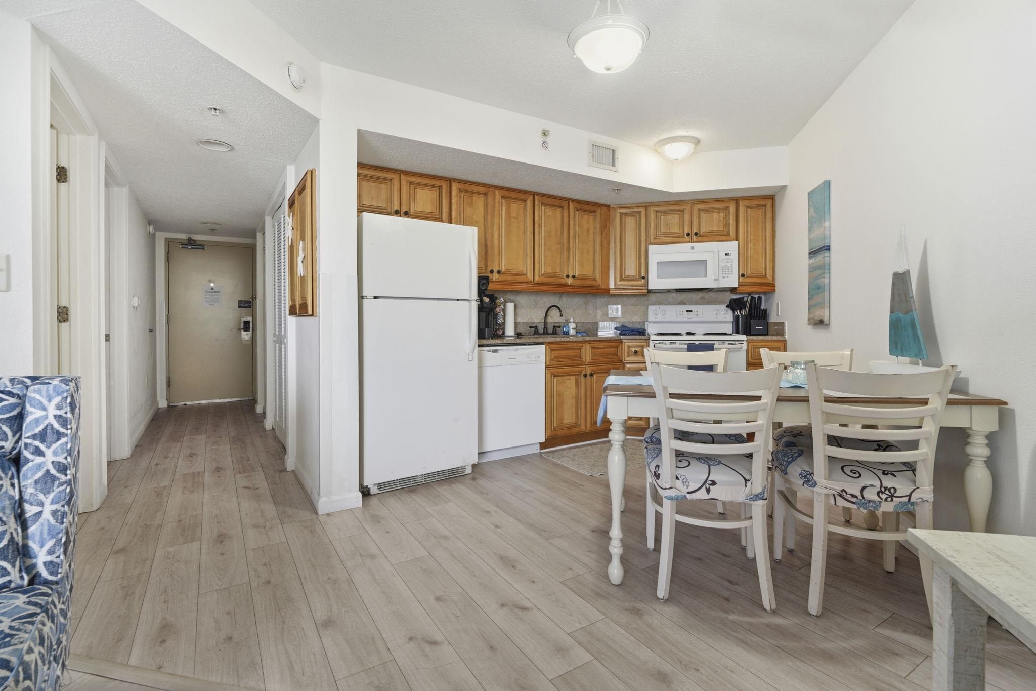 7100 Ocean Blvd. N Unit: 924