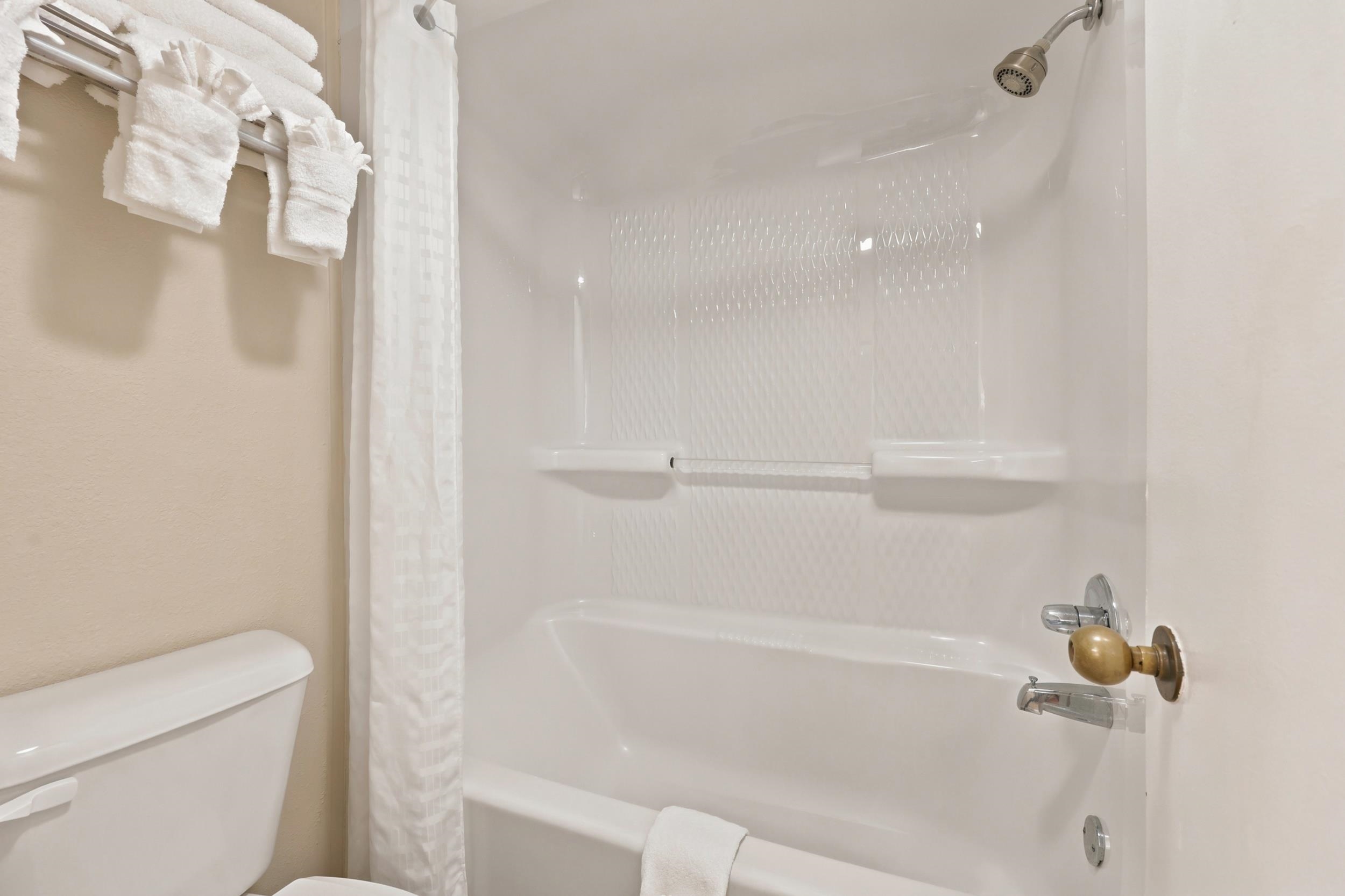 1200 N Ocean Blvd. Unit: 1011