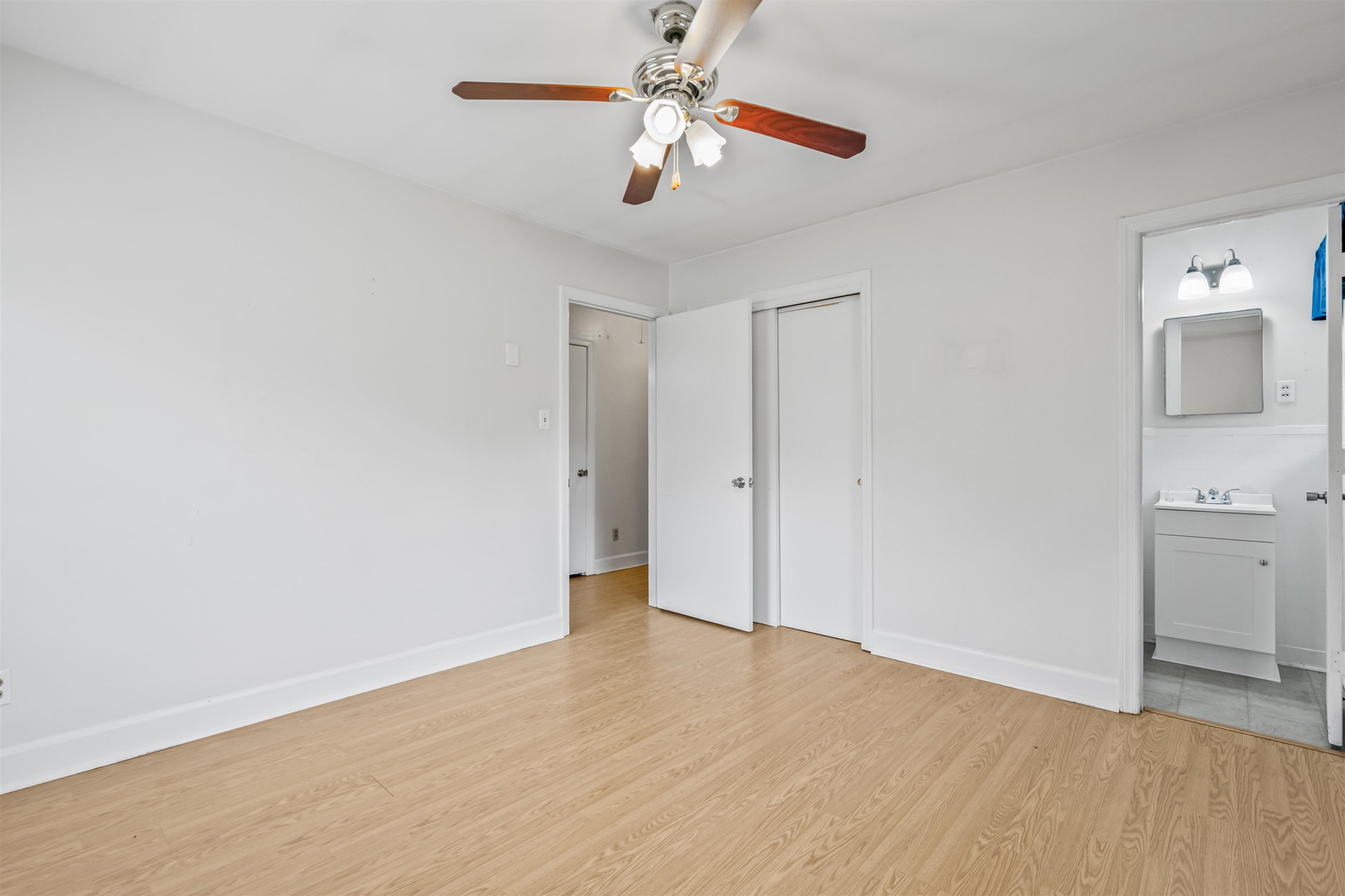 545 Hickory Ave.