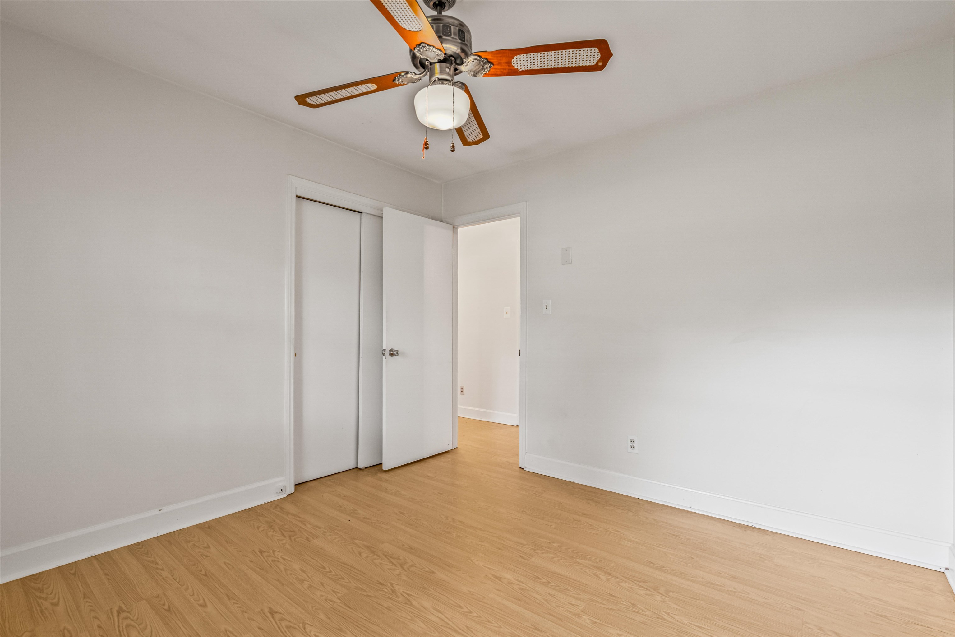 545 Hickory Ave.