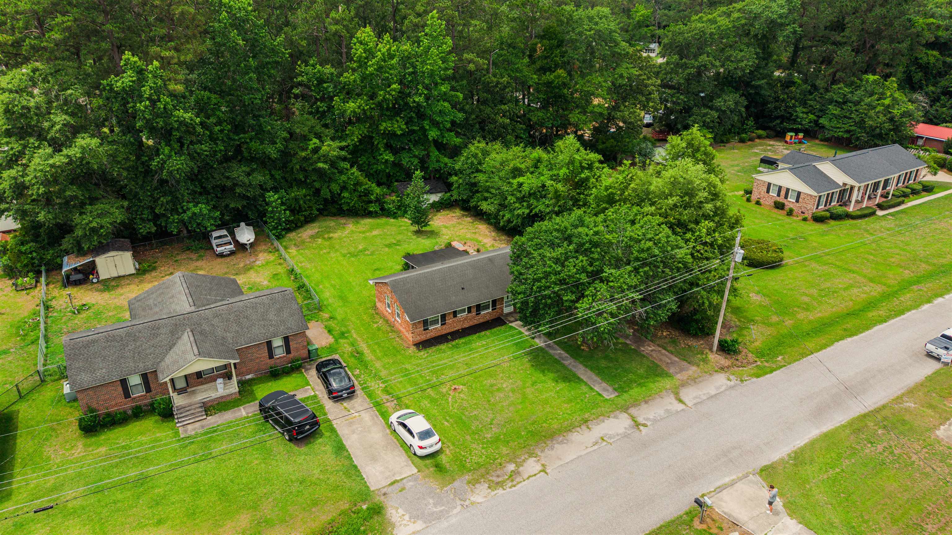 545 Hickory Ave.