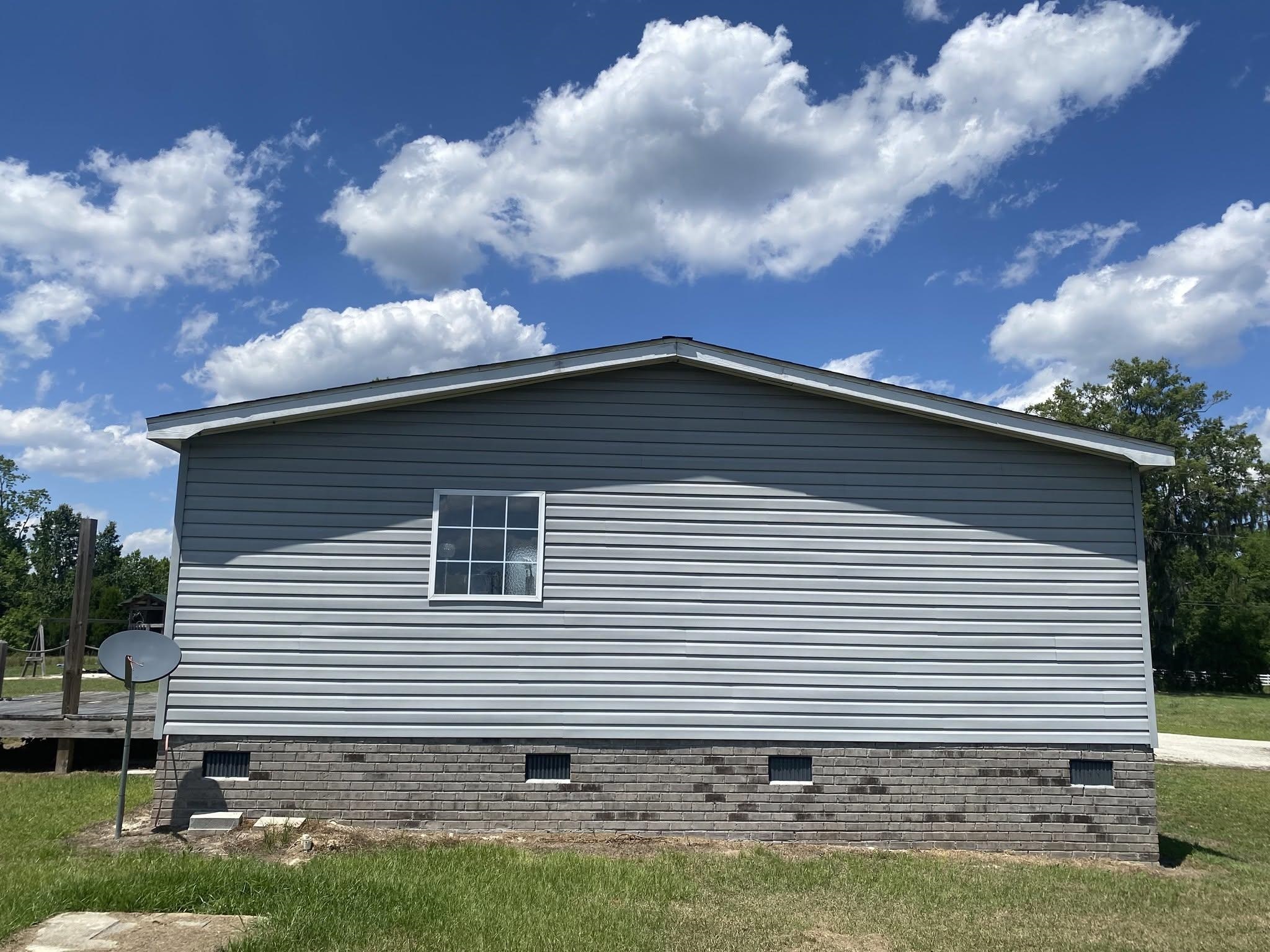 10409 County Line Rd.