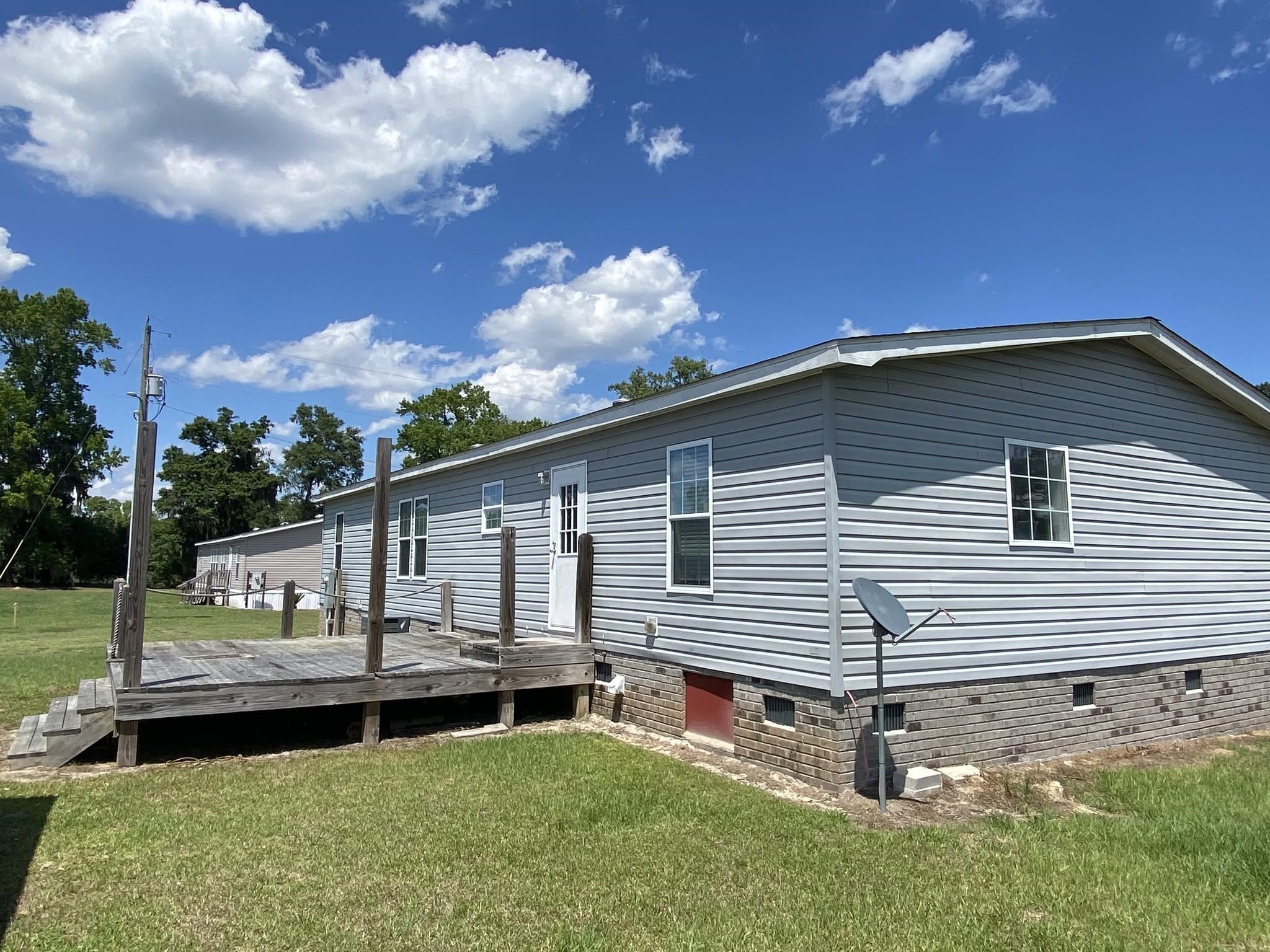10409 County Line Rd.