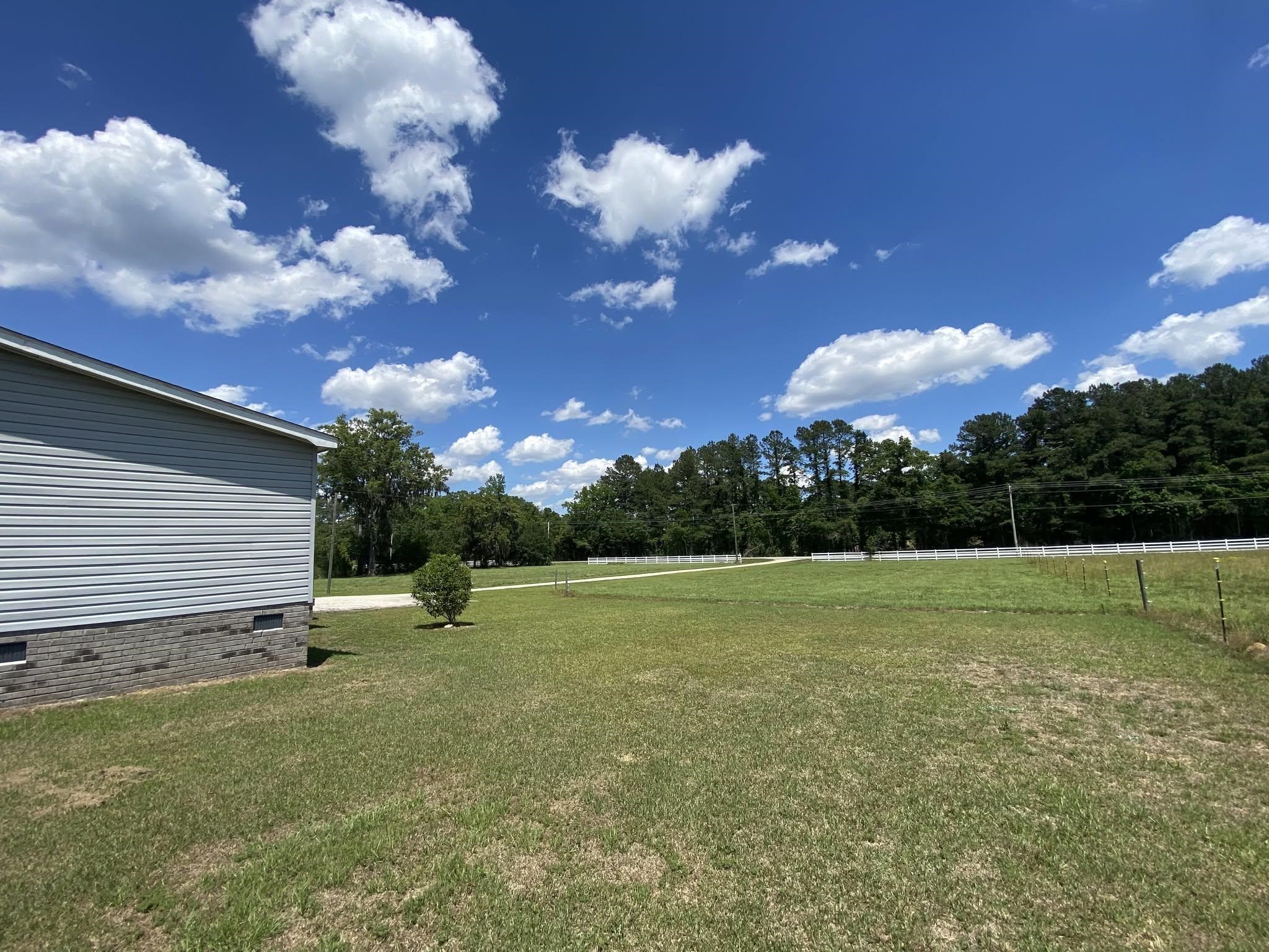 10409 County Line Rd.