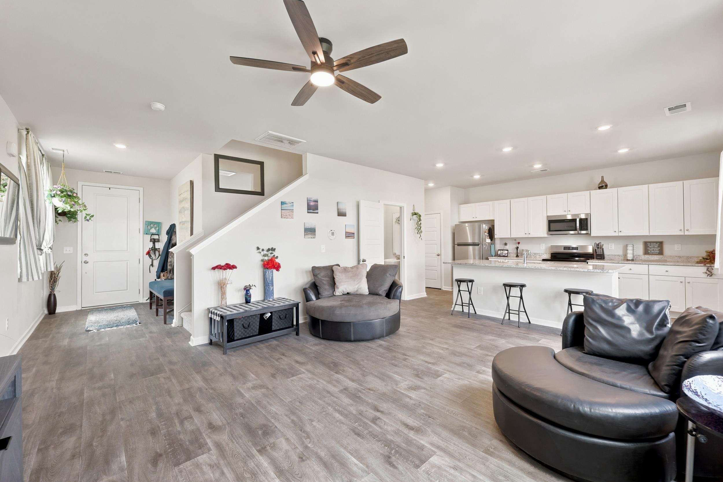 122 Cypress Hollow Dr.