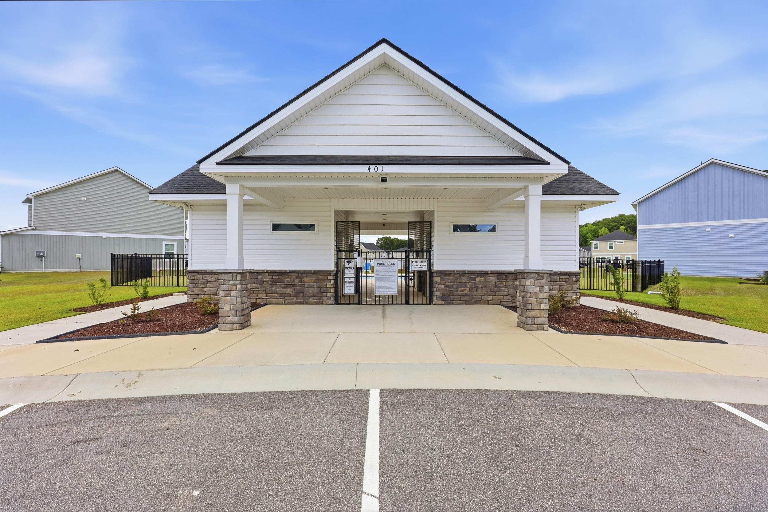122 Cypress Hollow Dr.