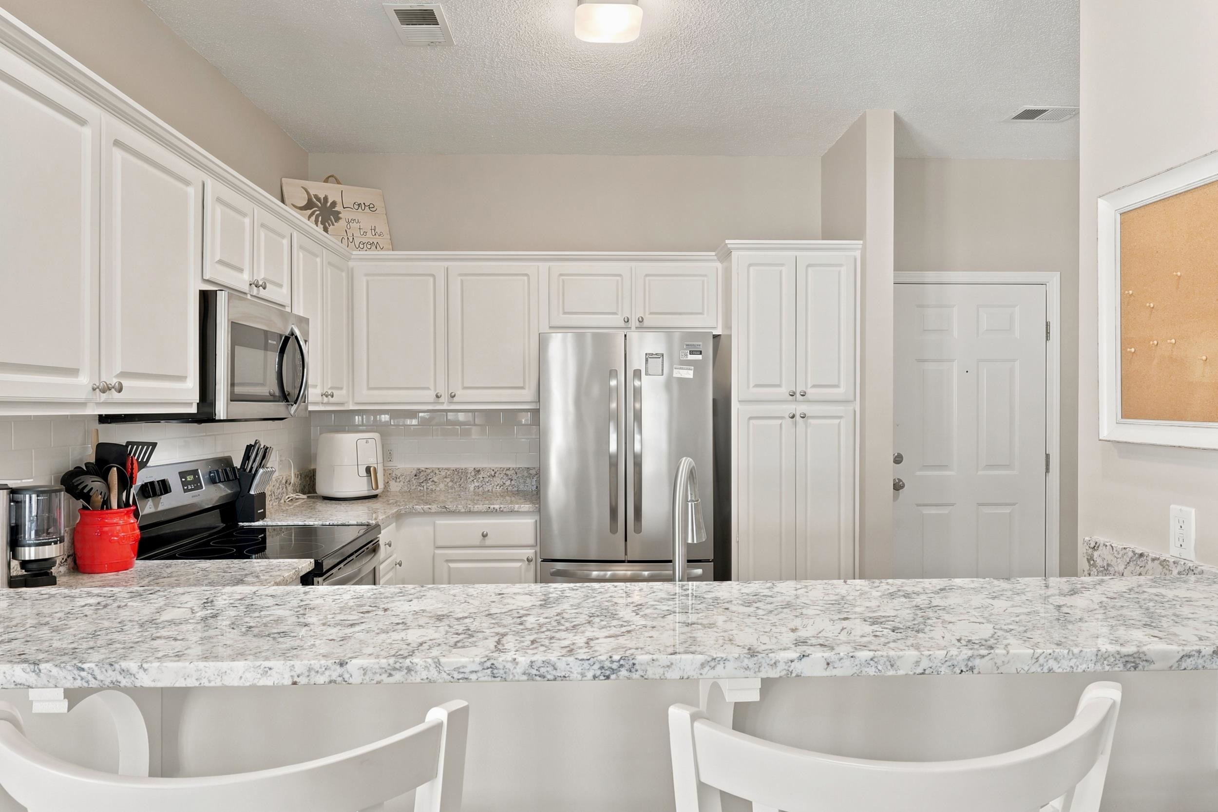 2494 Coastline Ct. Unit: 303