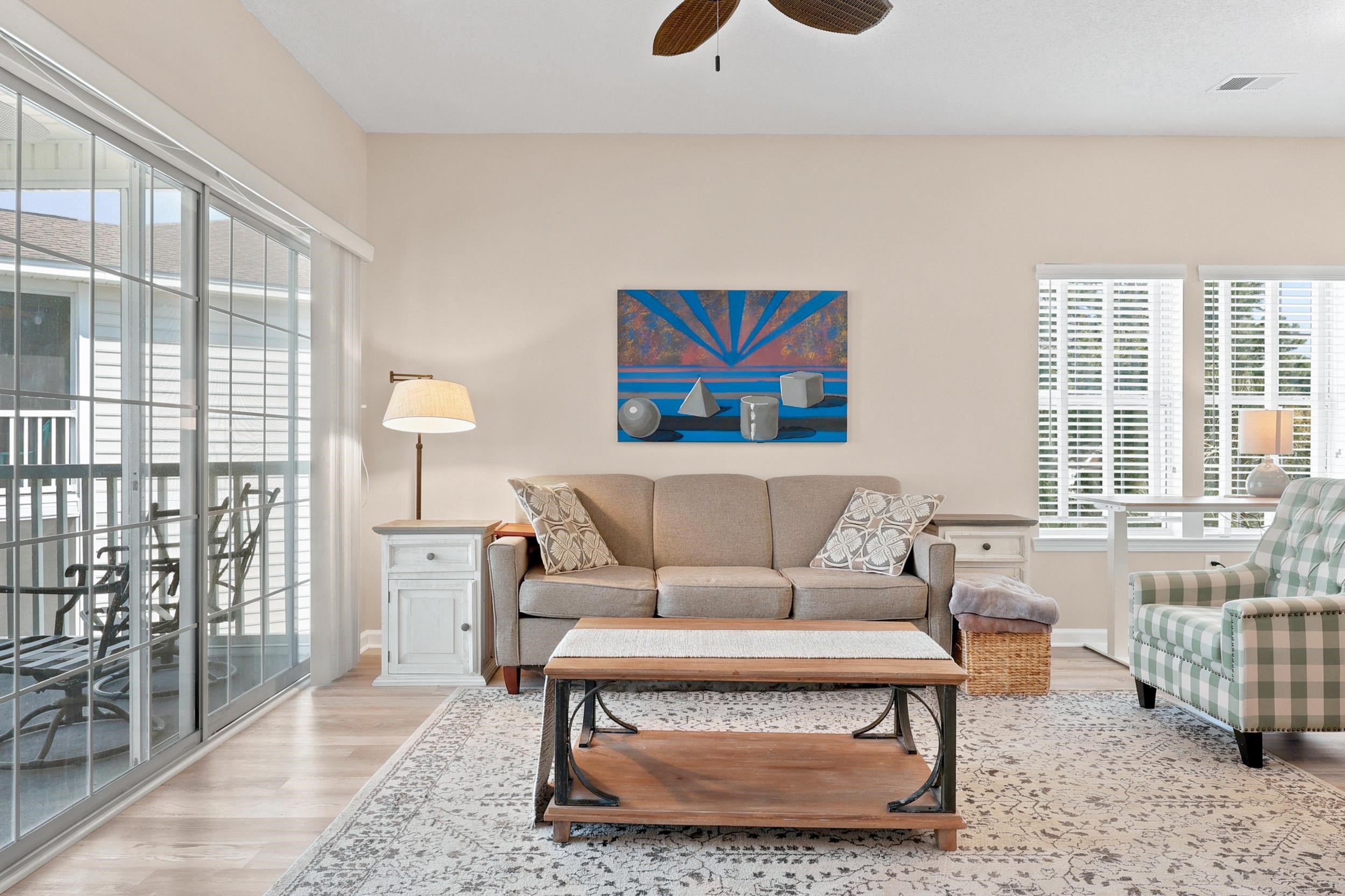 2494 Coastline Ct. Unit: 303