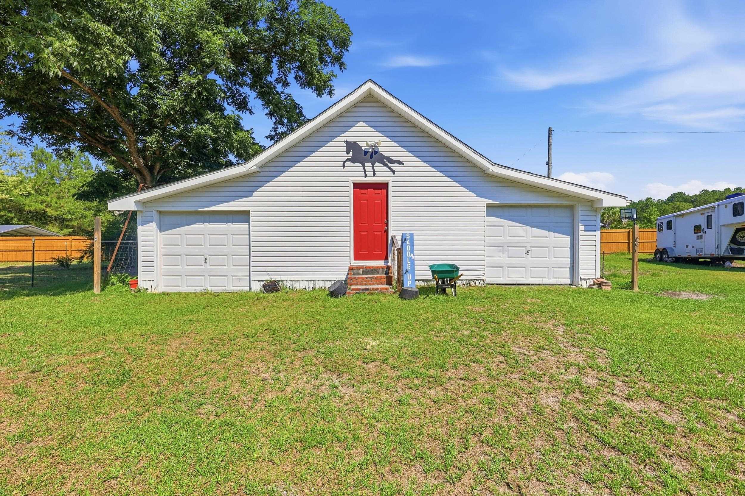 1361 Highway 521