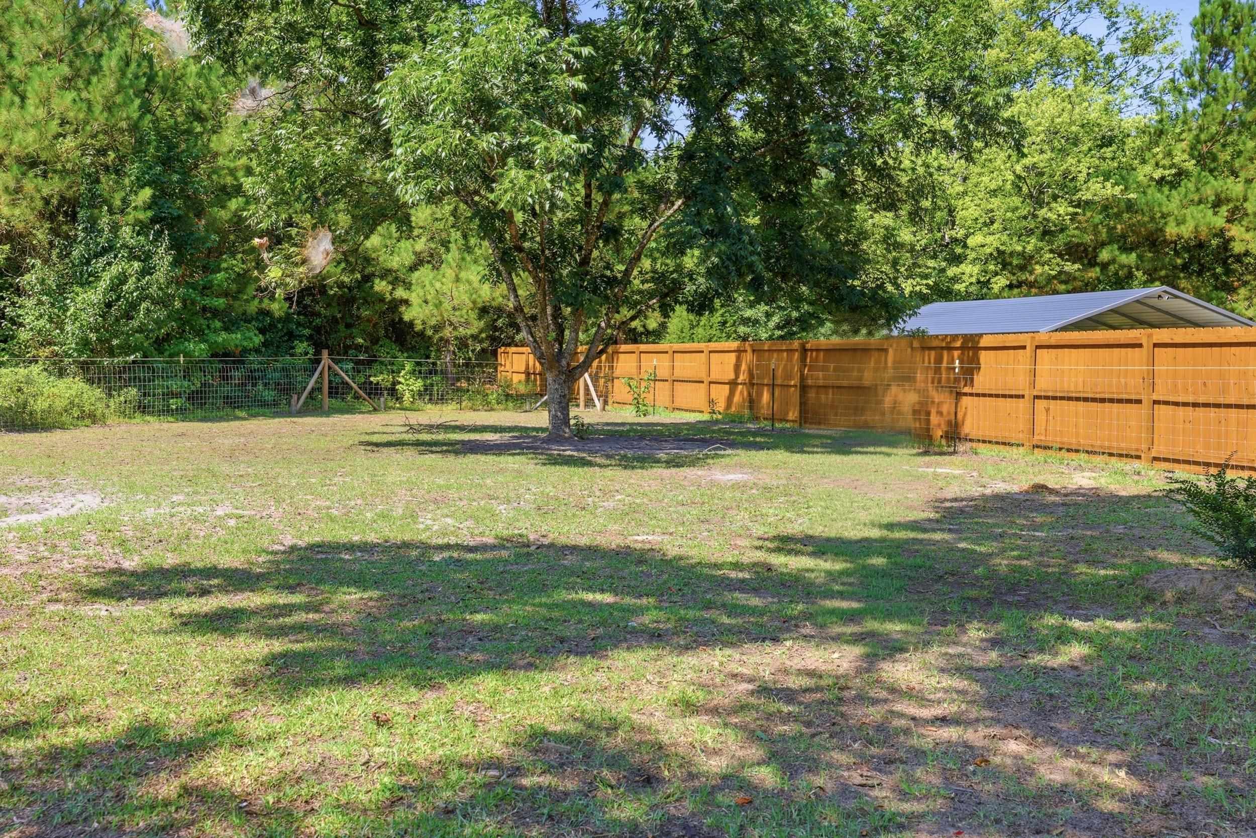 1361 Highway 521