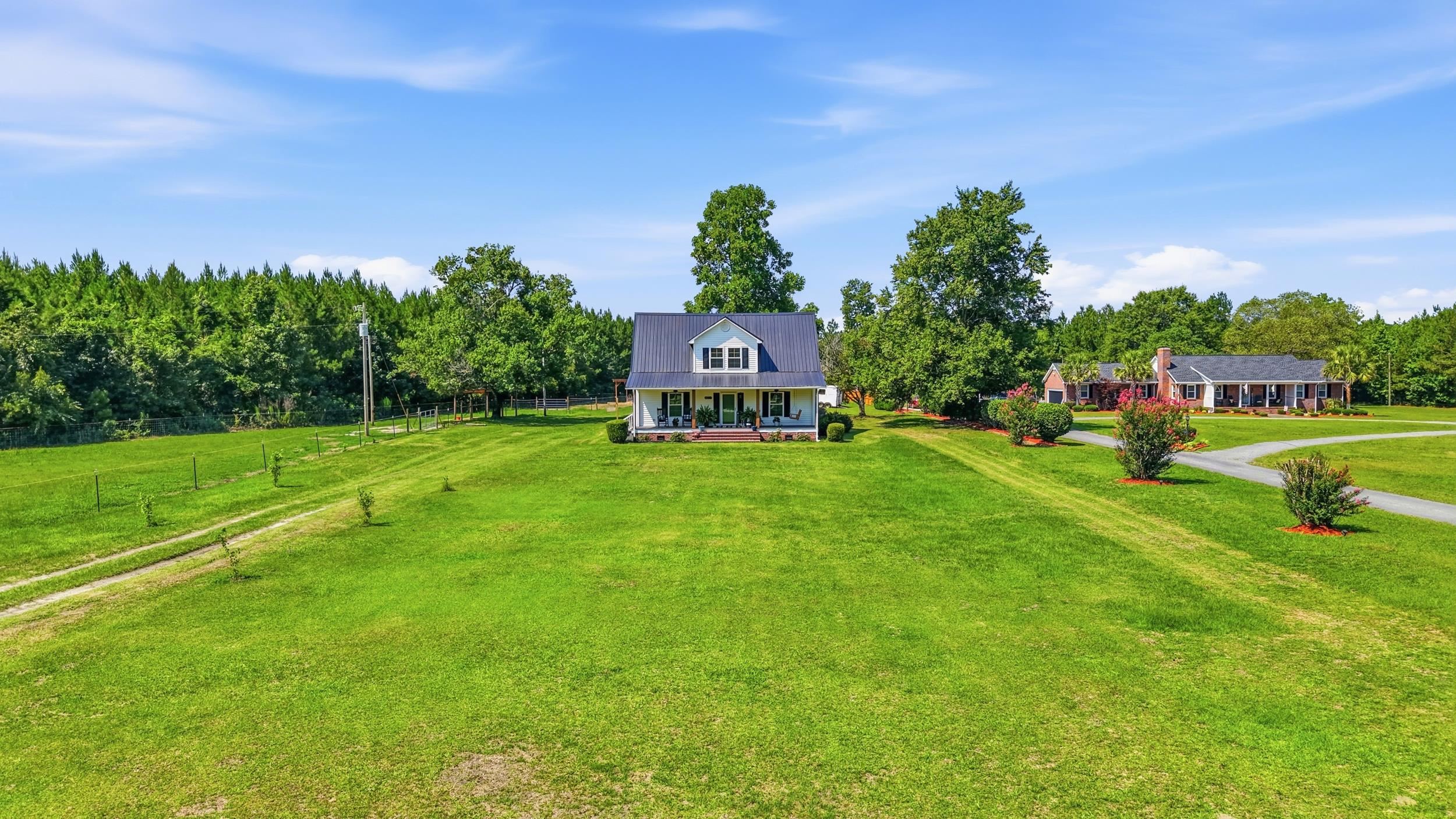 1361 Highway 521
