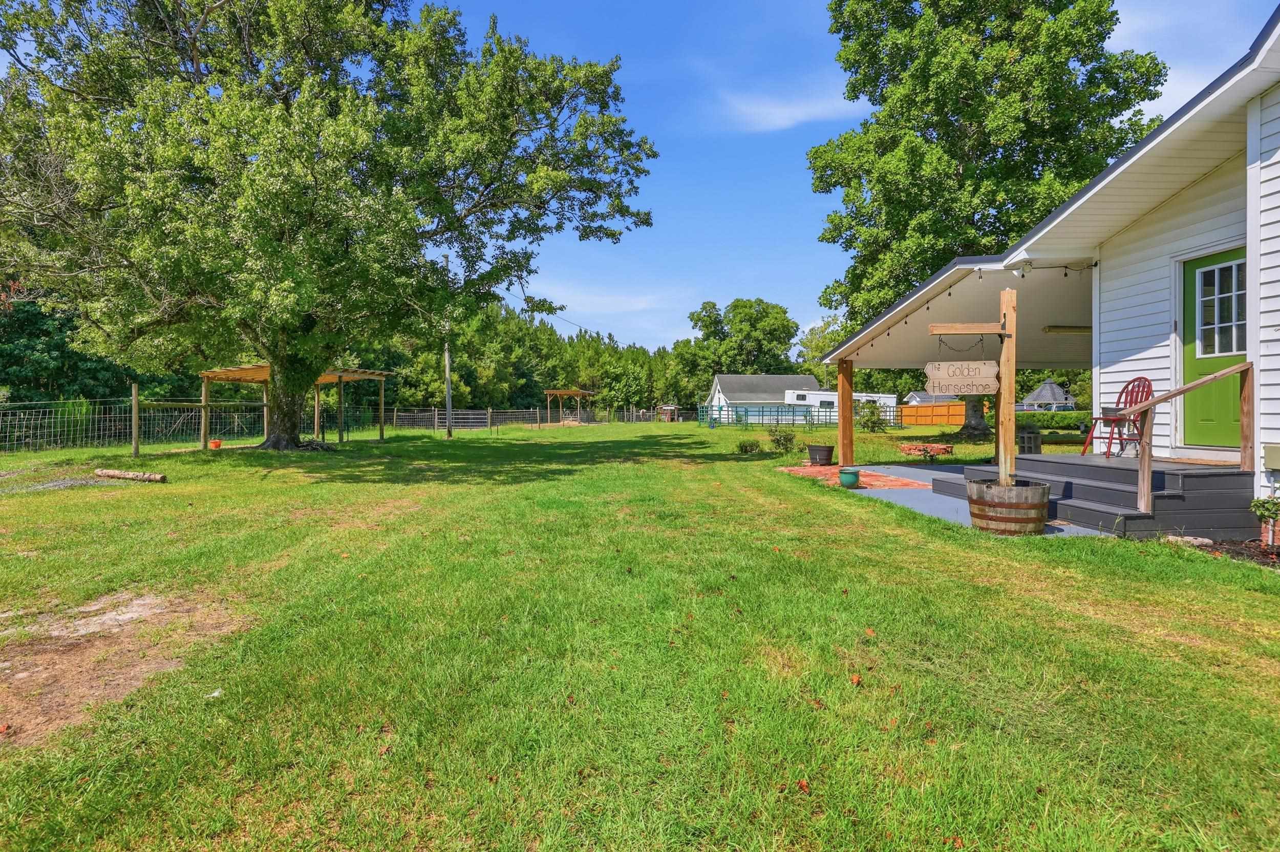 1361 Highway 521