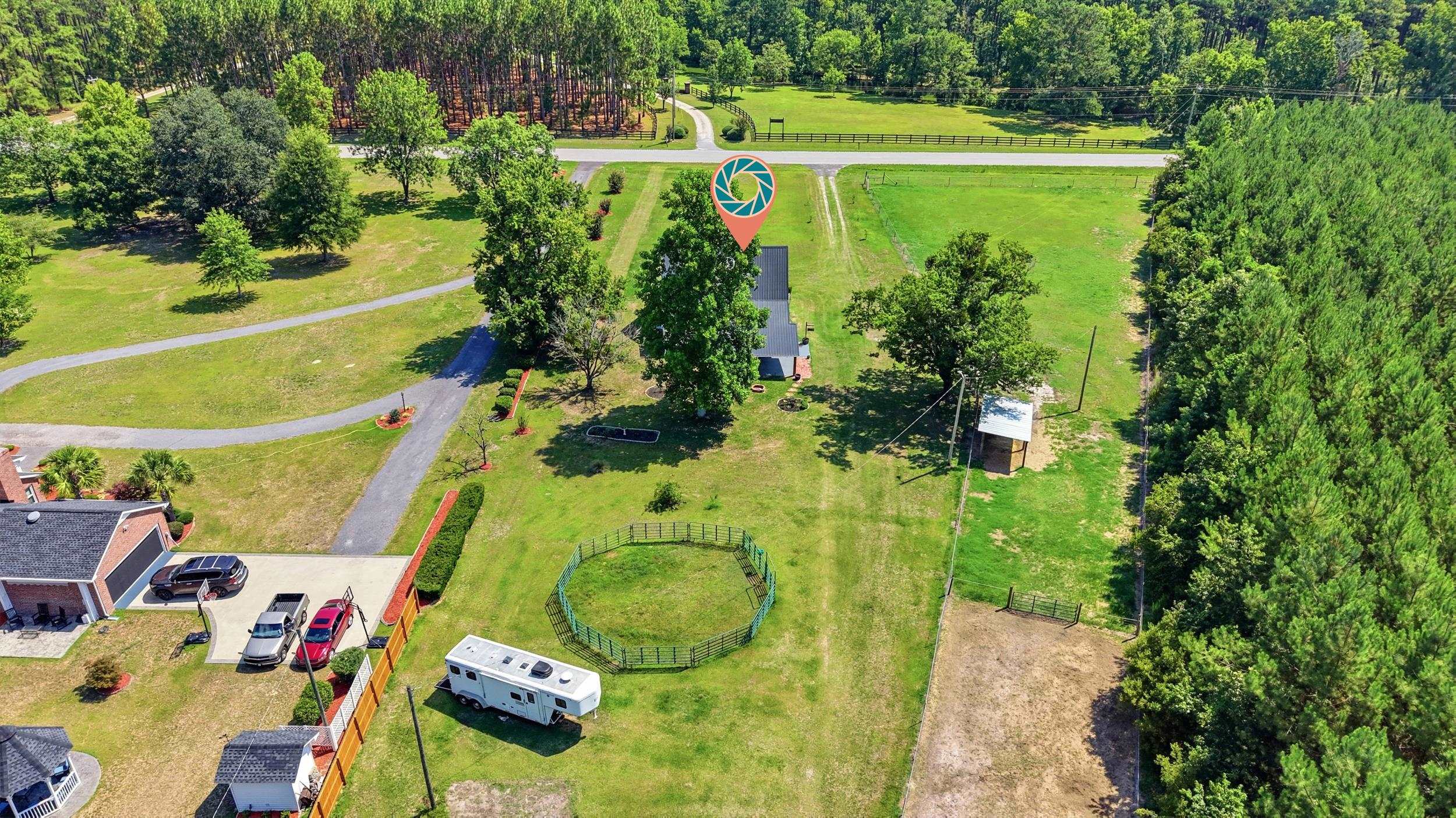 1361 Highway 521