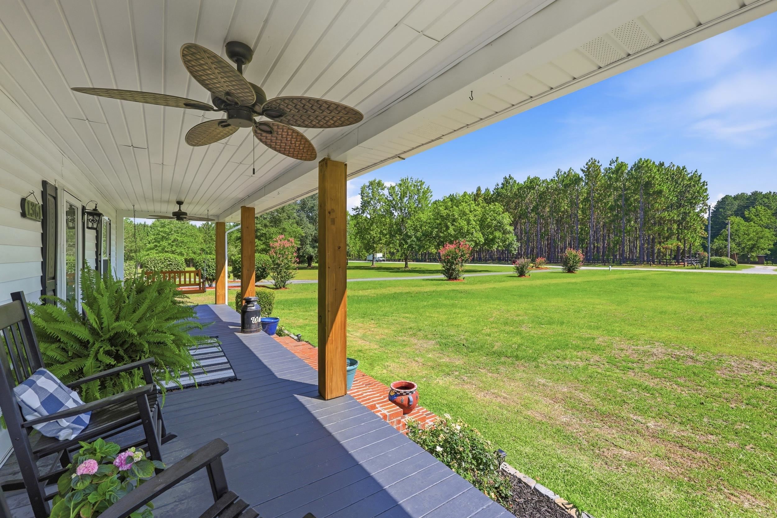 1361 Highway 521