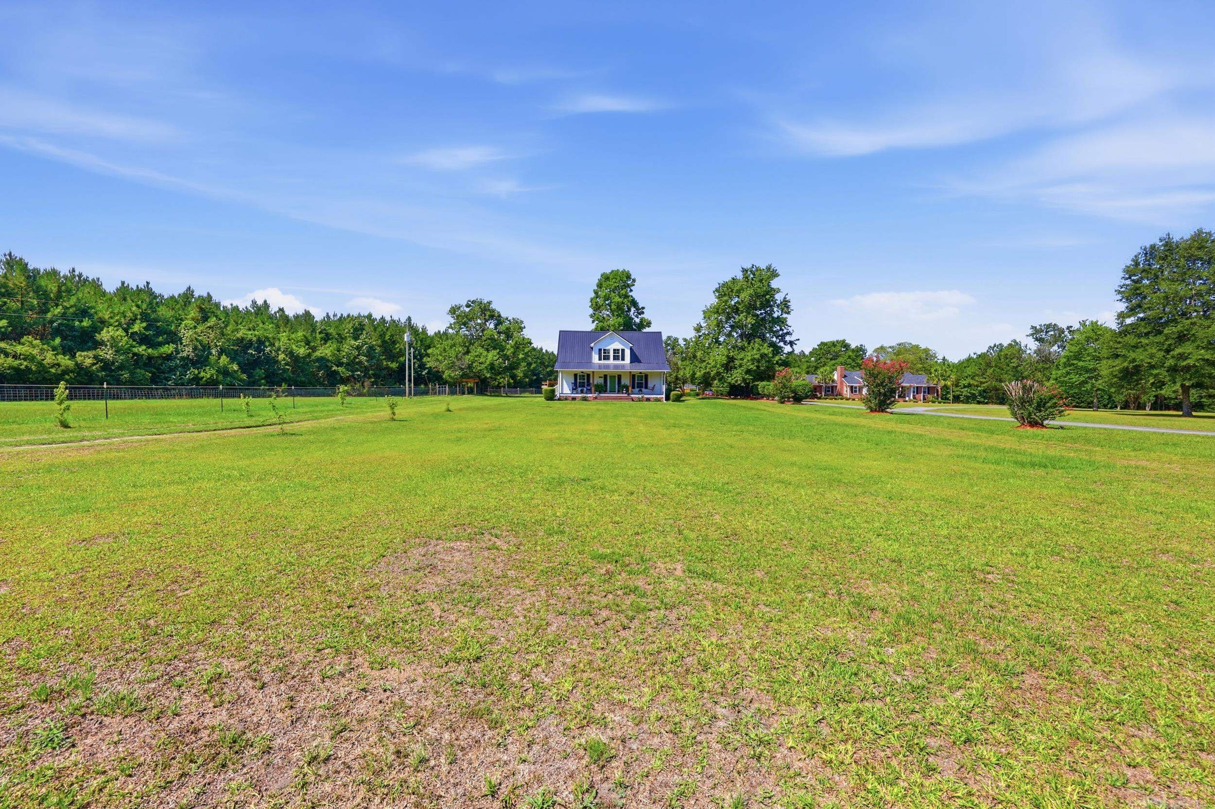 1361 Highway 521