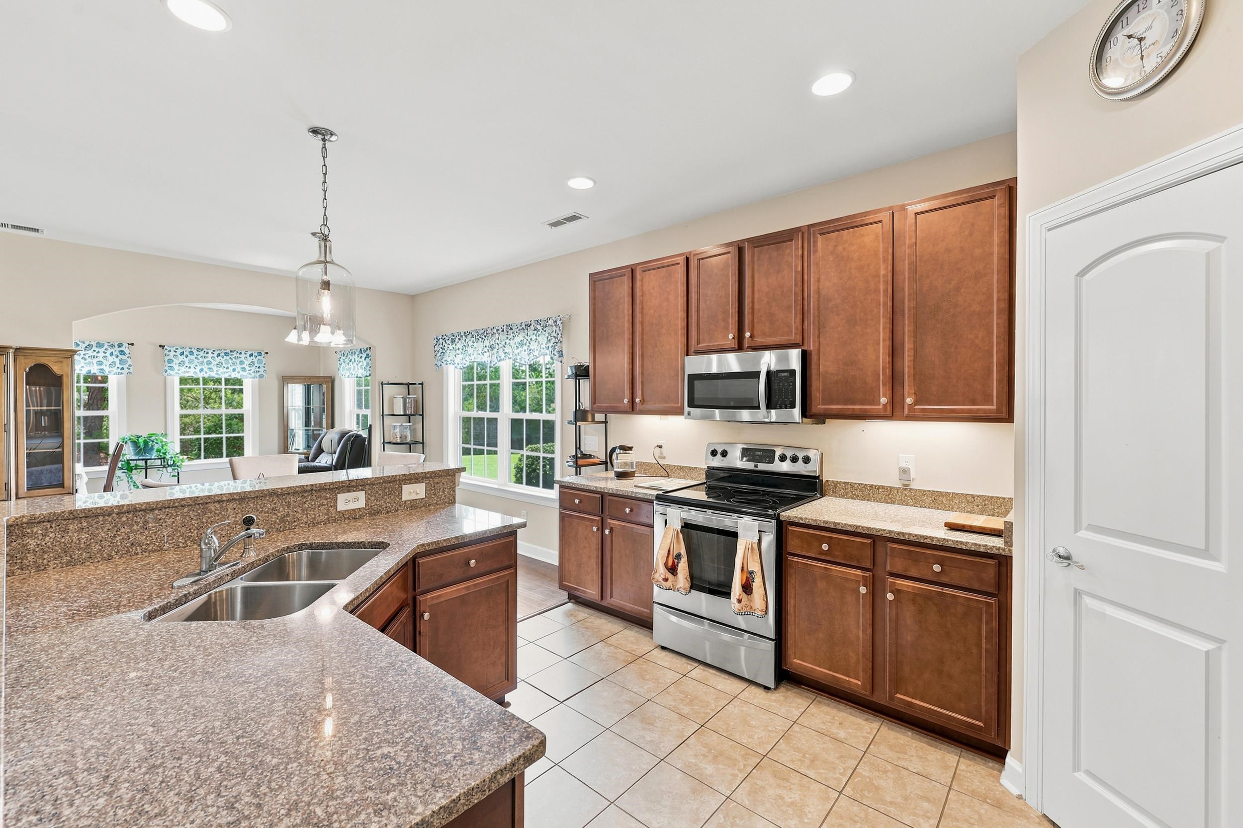 9104 Minim Ct.