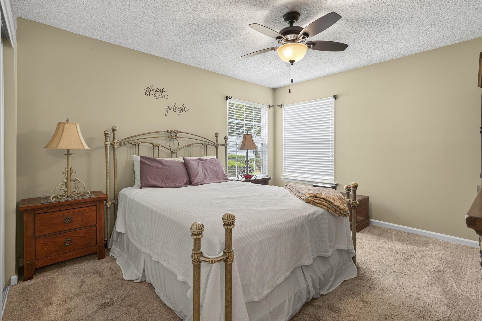 2225 Clearwater Dr. Unit: 2225-B