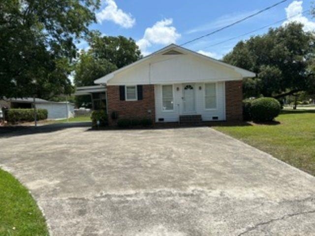 500 E Andrews St.