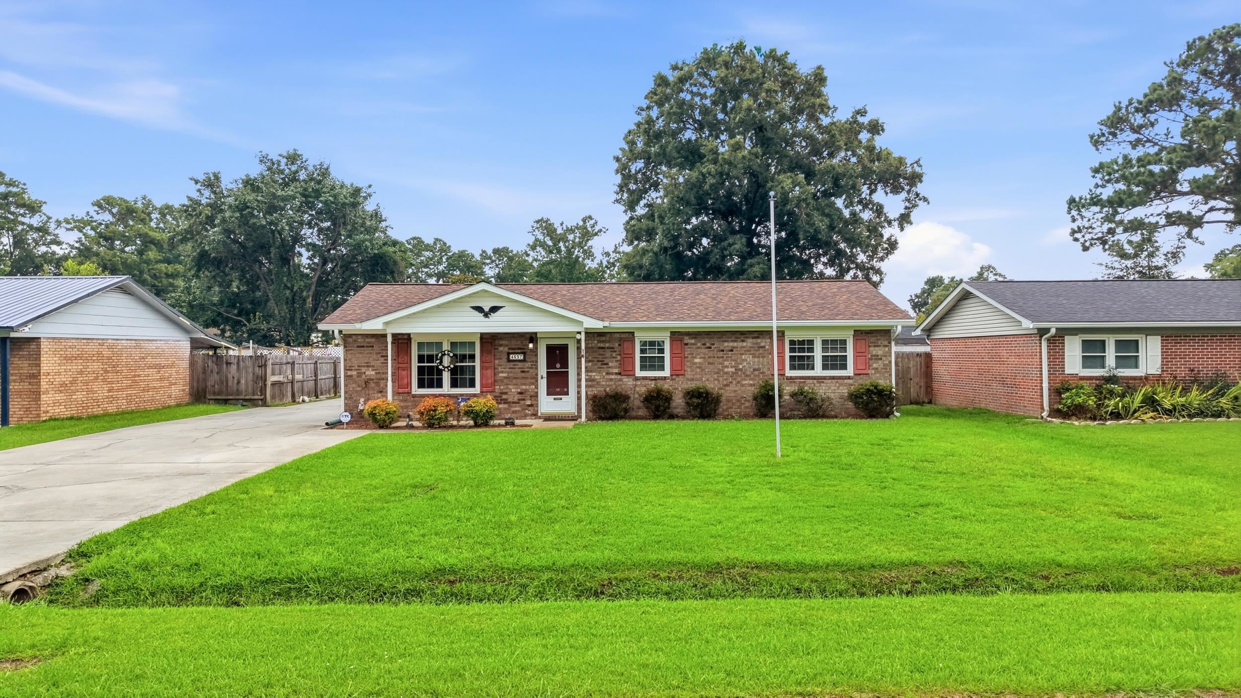 4637 Teakwood Dr.