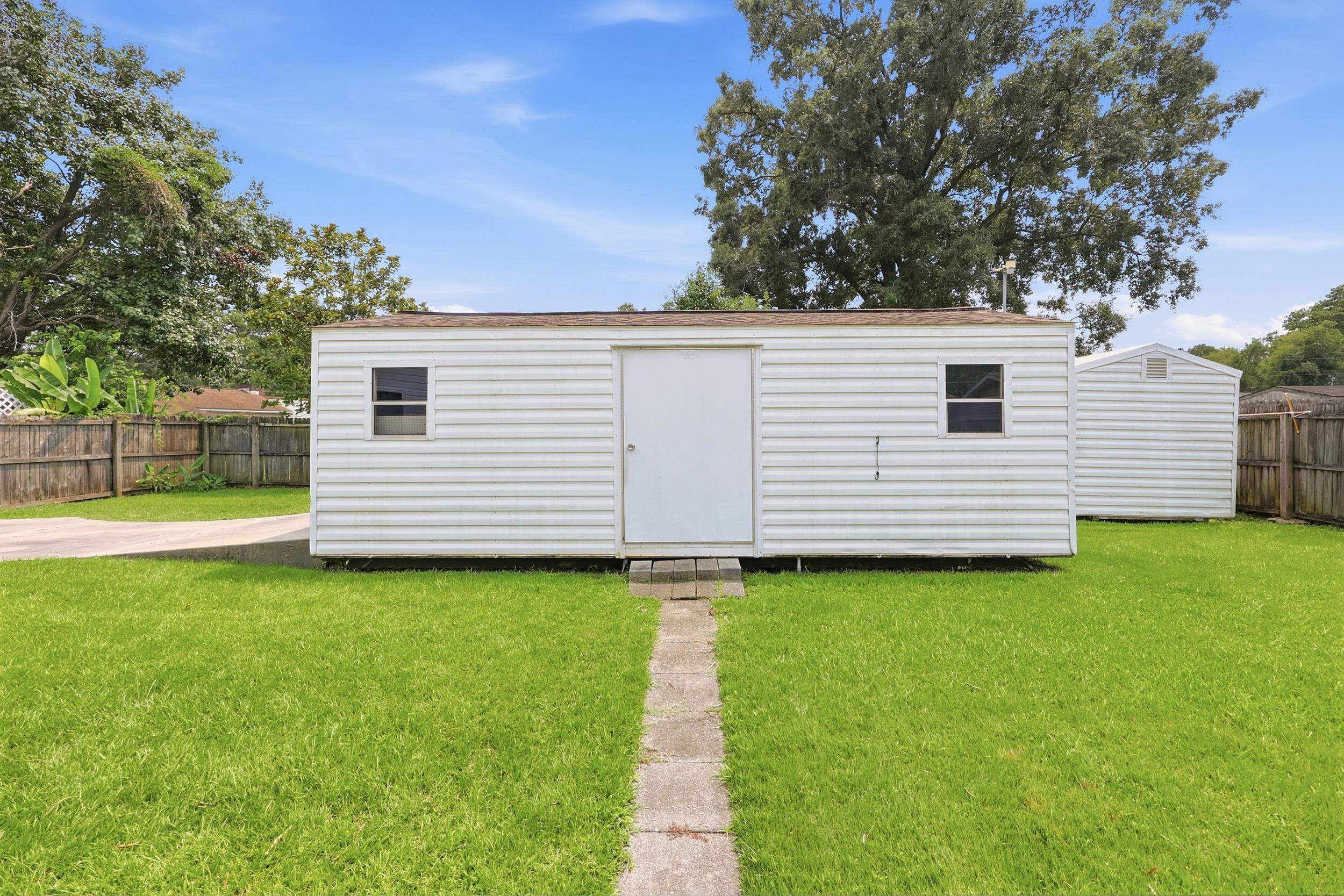 4637 Teakwood Dr.