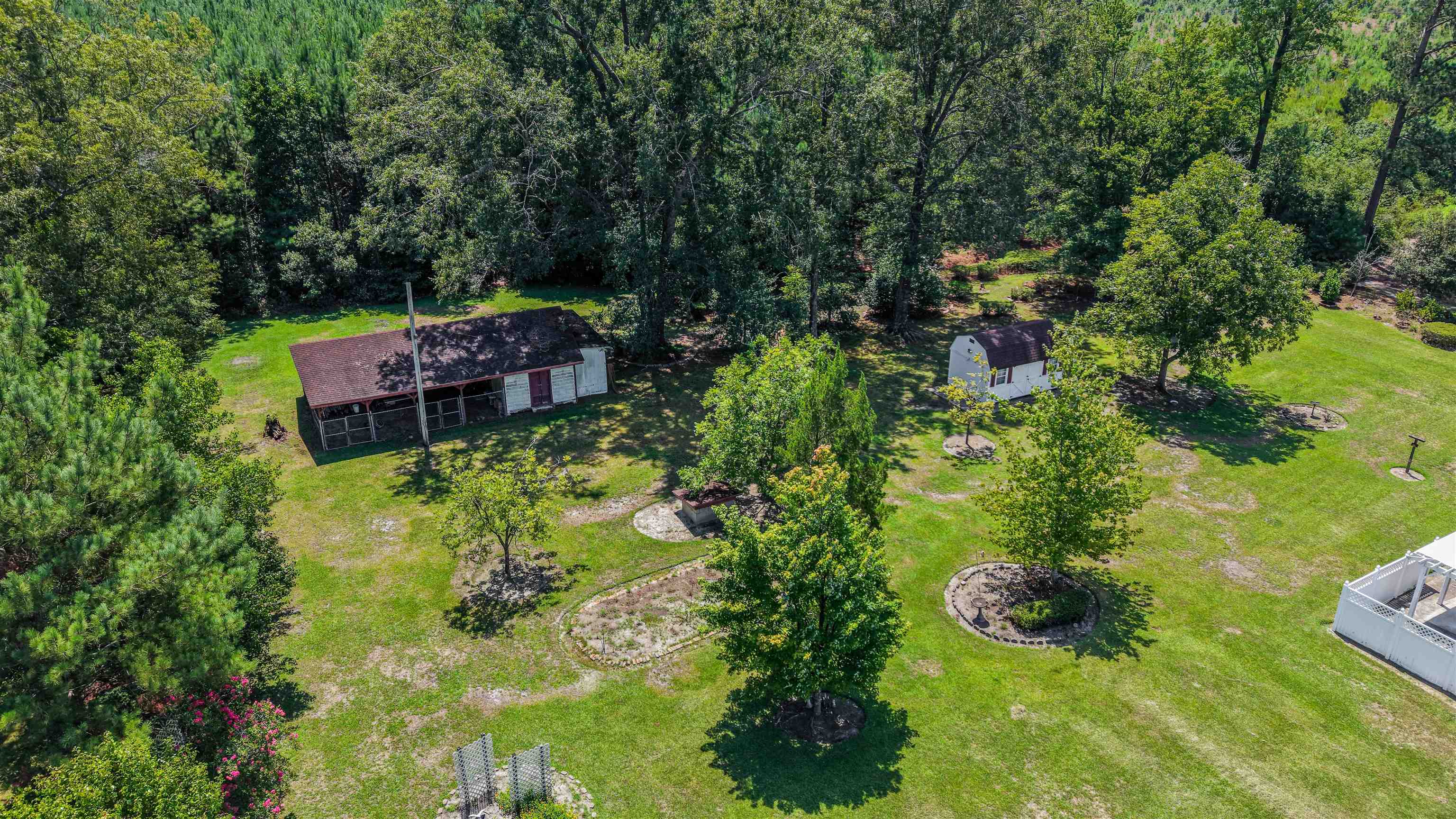 948 Whispering Pines Rd.