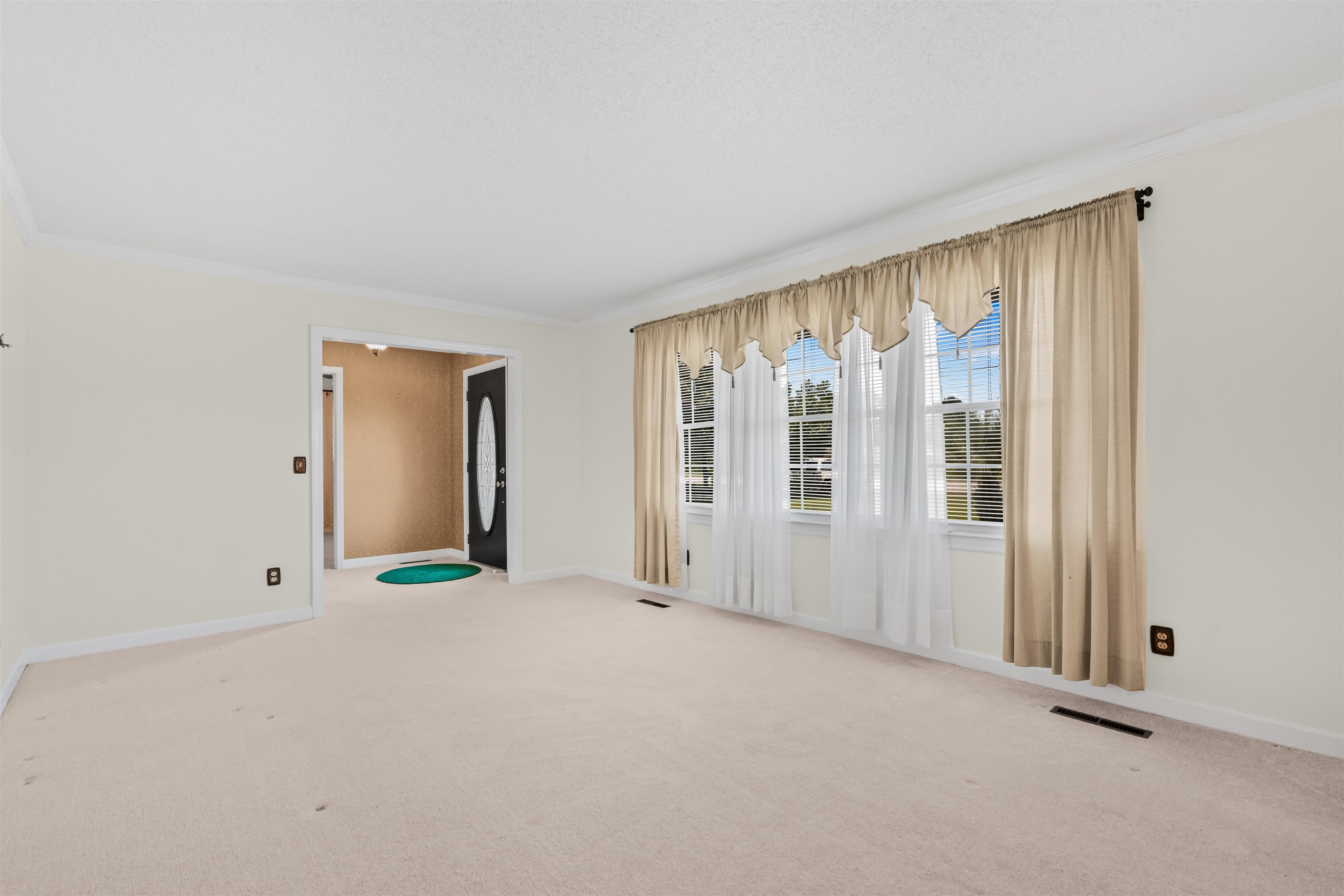 948 Whispering Pines Rd.
