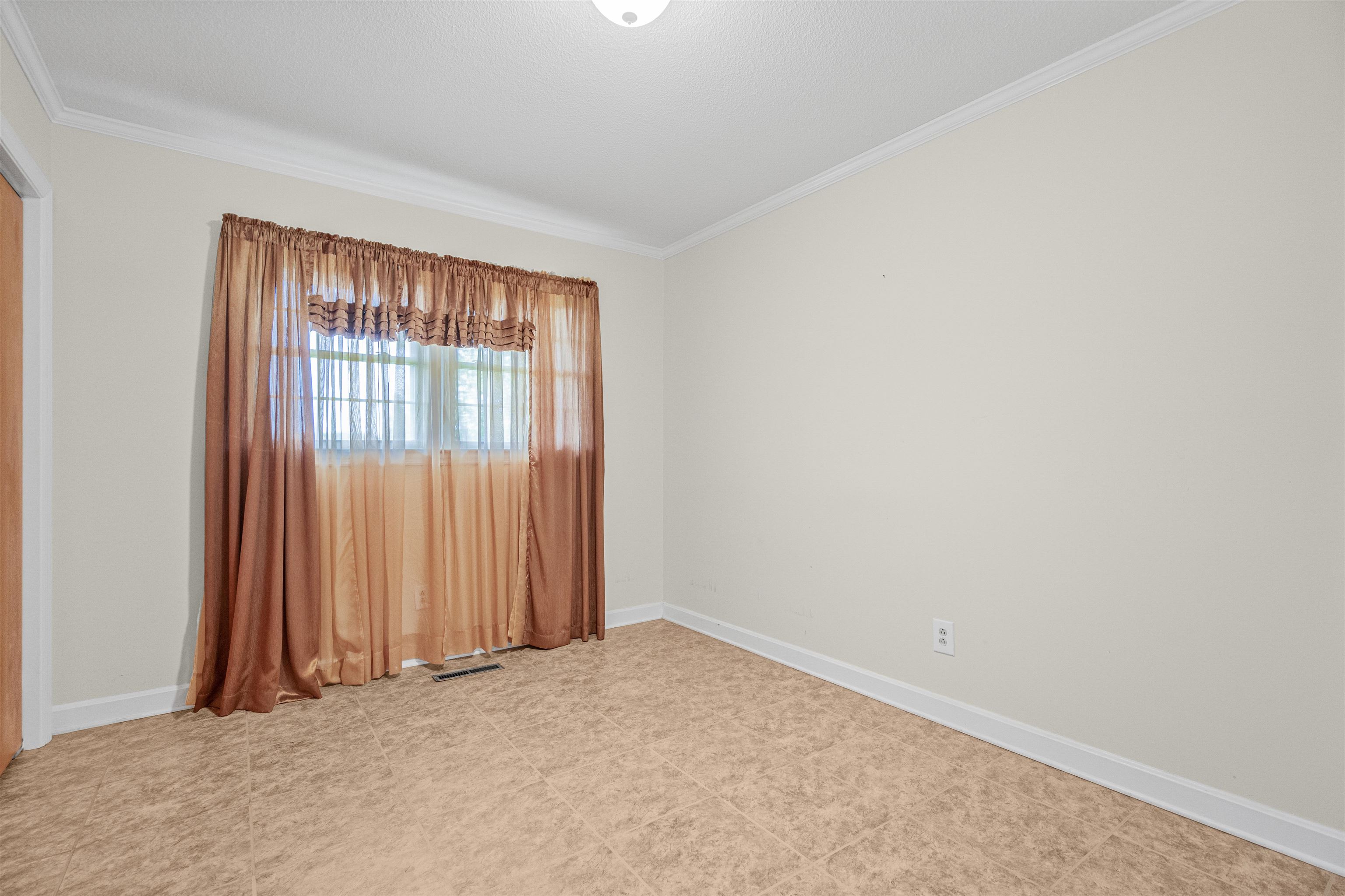 948 Whispering Pines Rd.