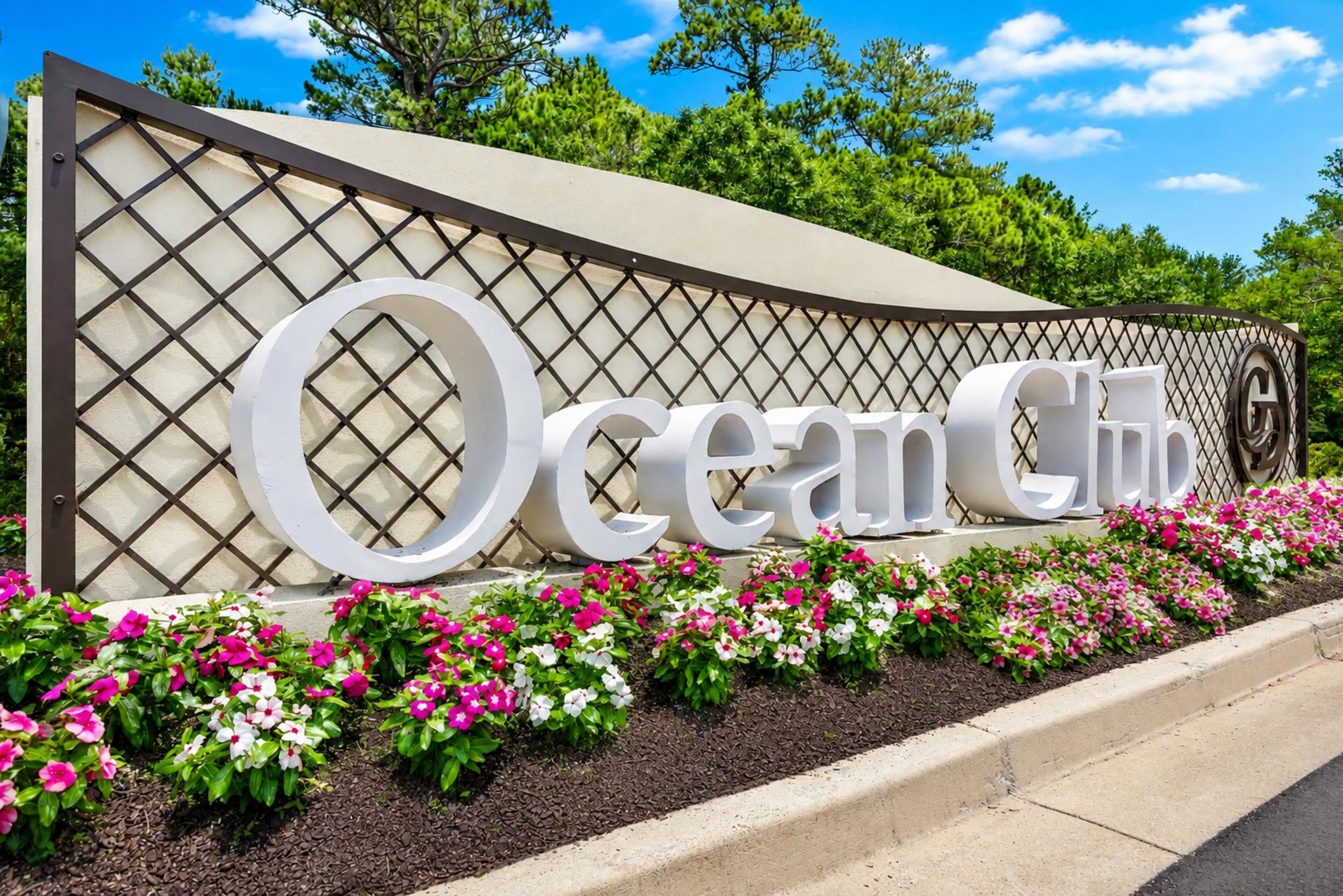 8121 Amalfi Pl. Unit: PH 4-1202