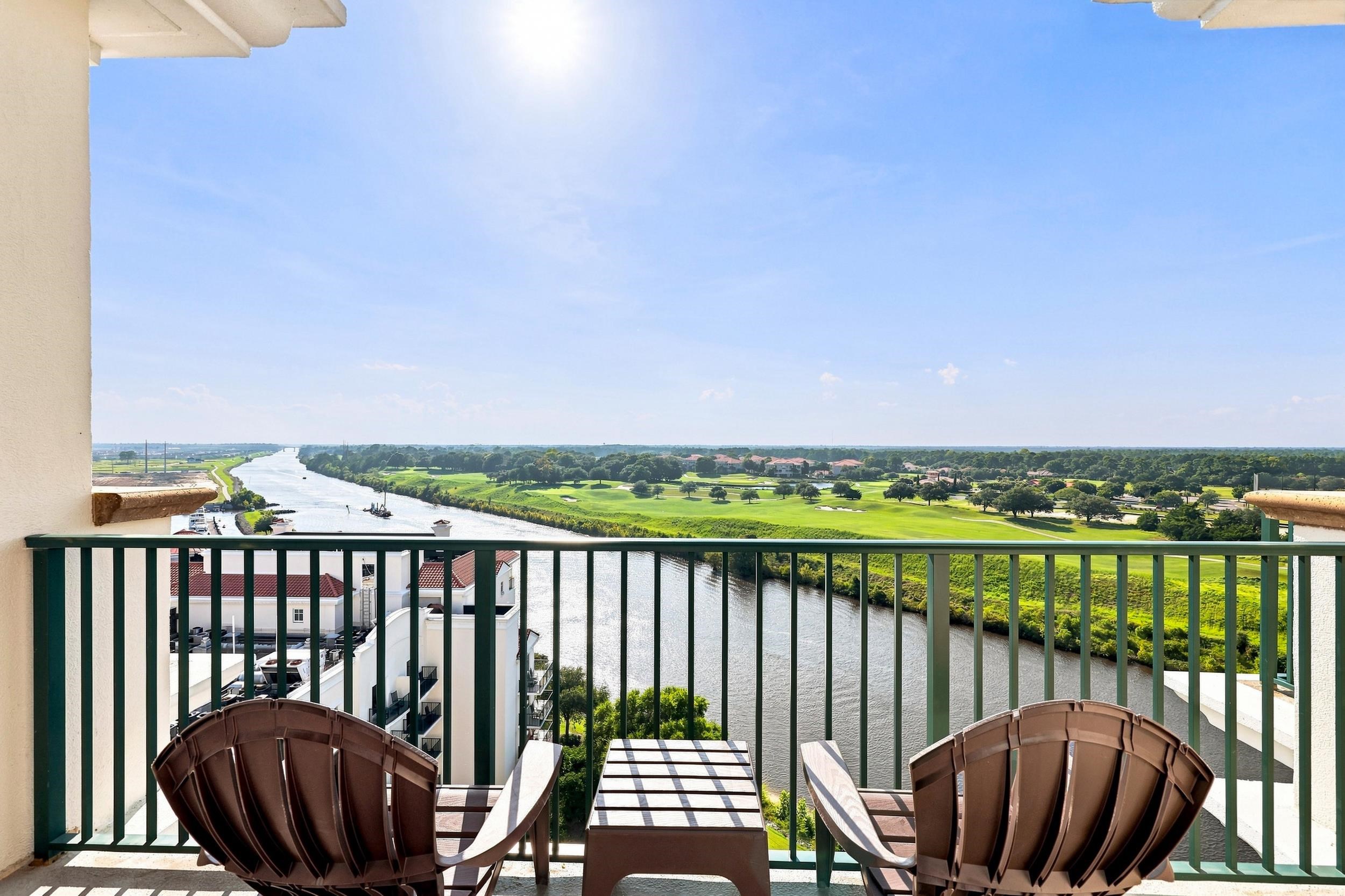 8121 Amalfi Pl. Unit: PH 4-1202