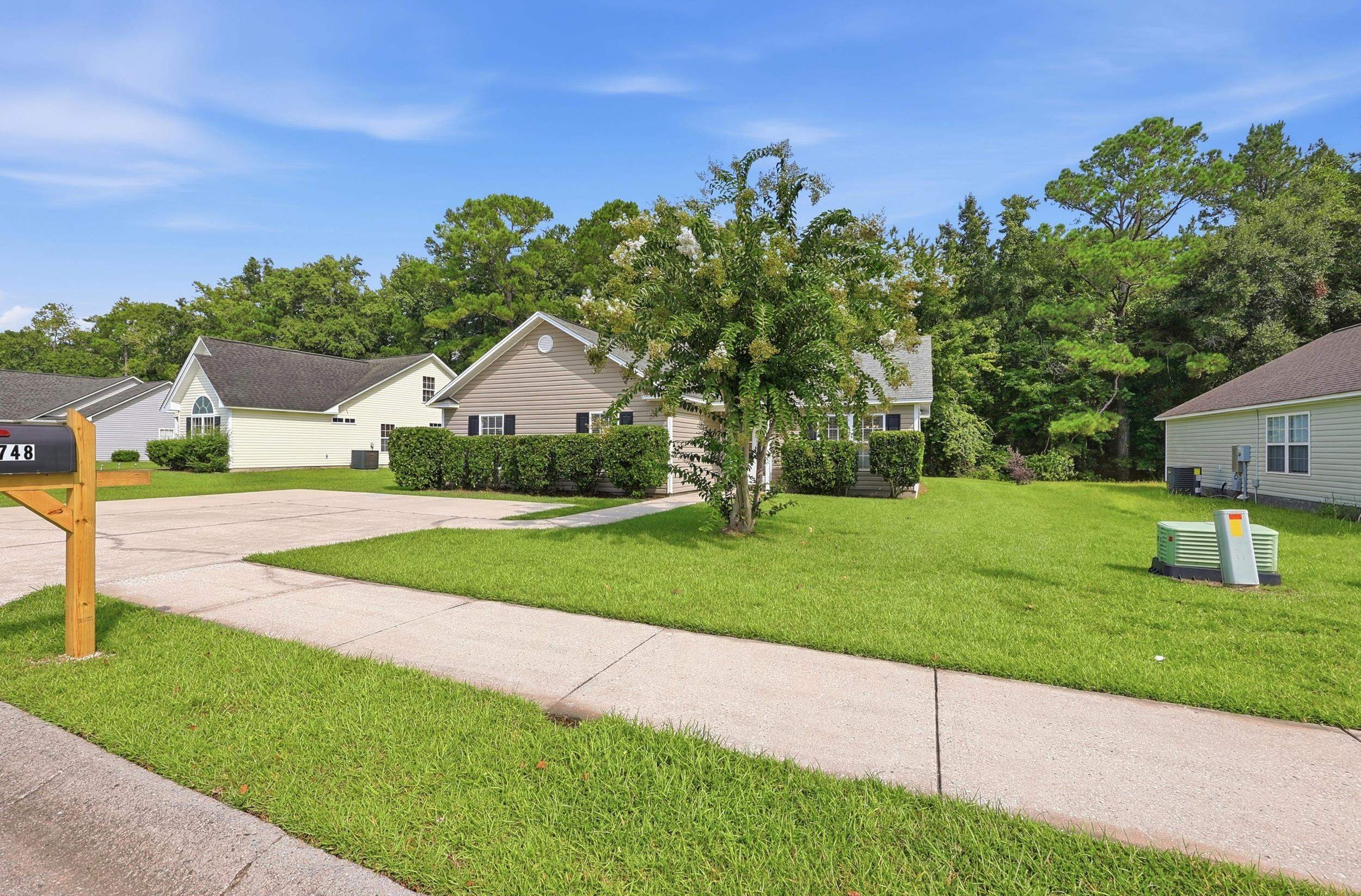 2748 Woodcreek Ln.