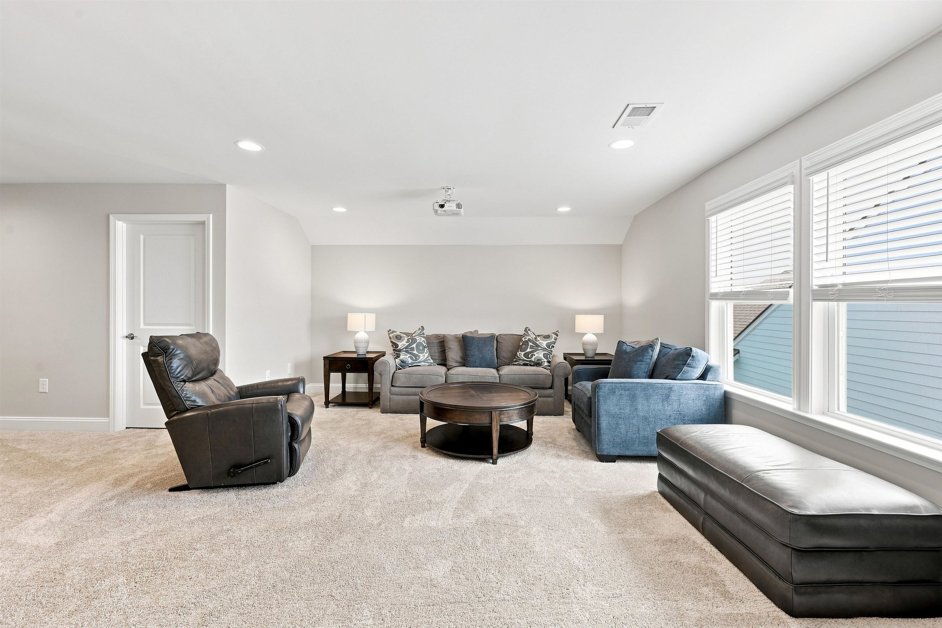 7221 Spoleto Dr.
