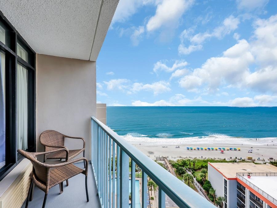 202 73rd Ave. N Unit: 1449/1450