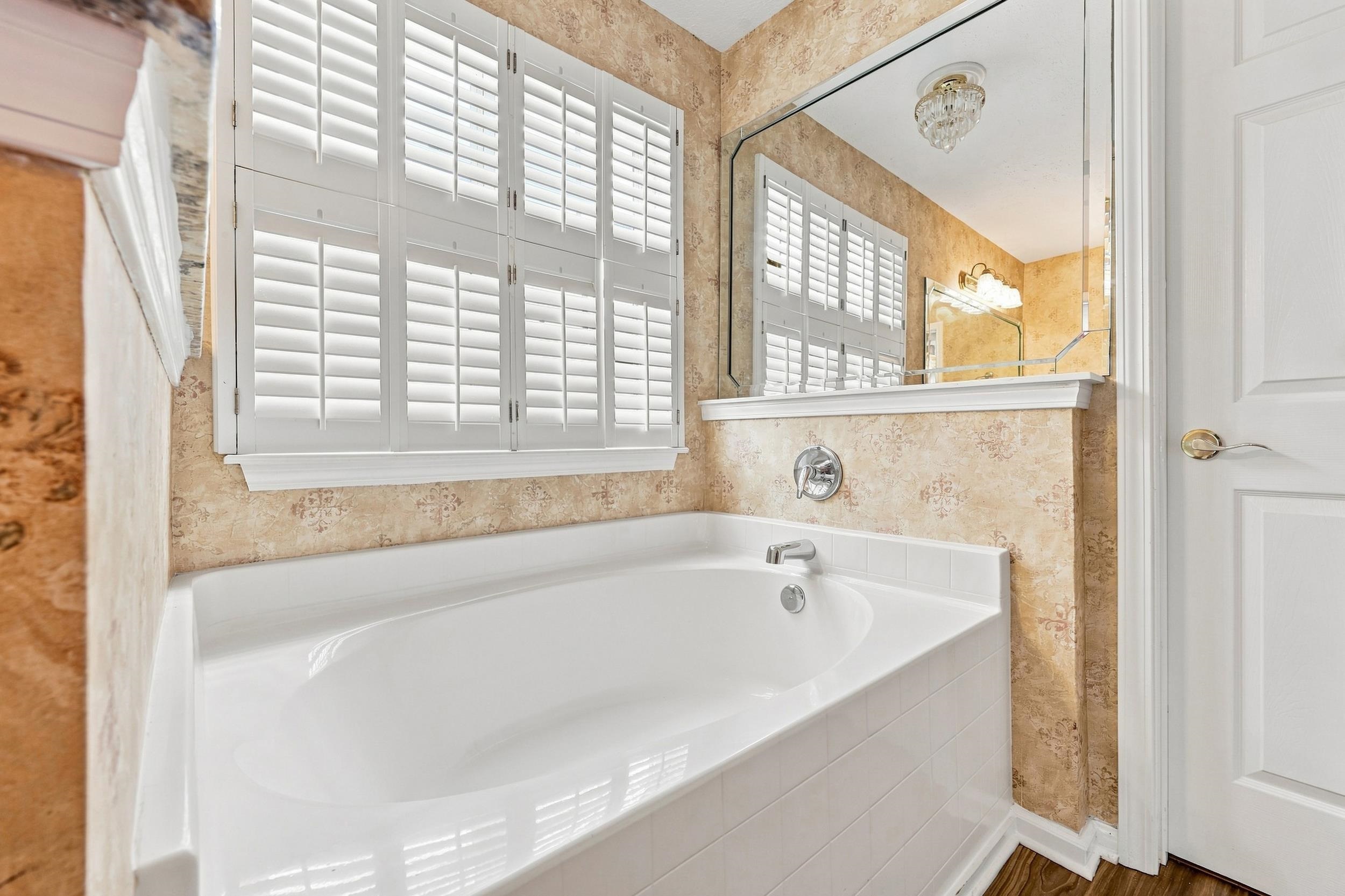 303 Vermillion Dr.