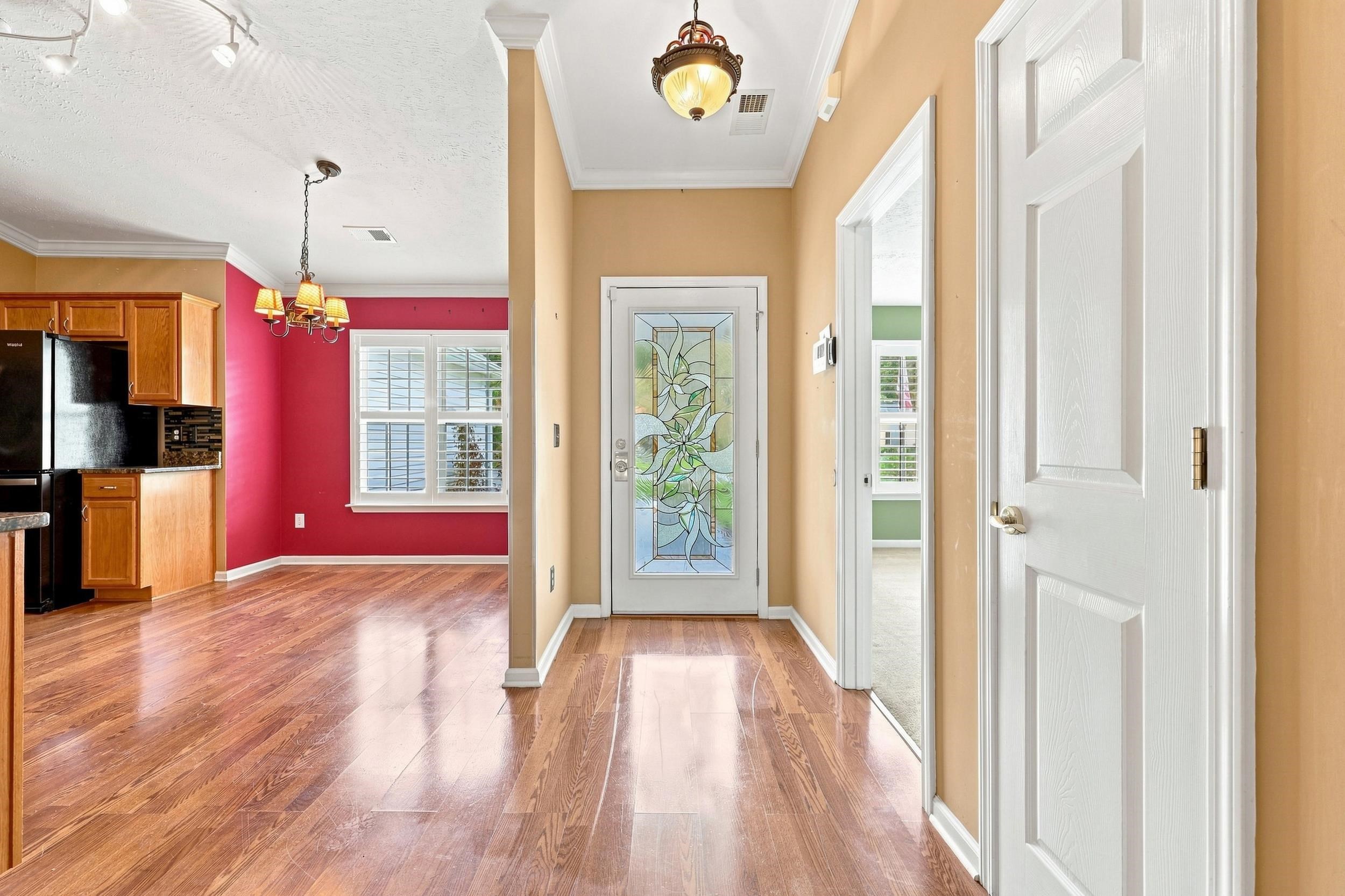 303 Vermillion Dr.