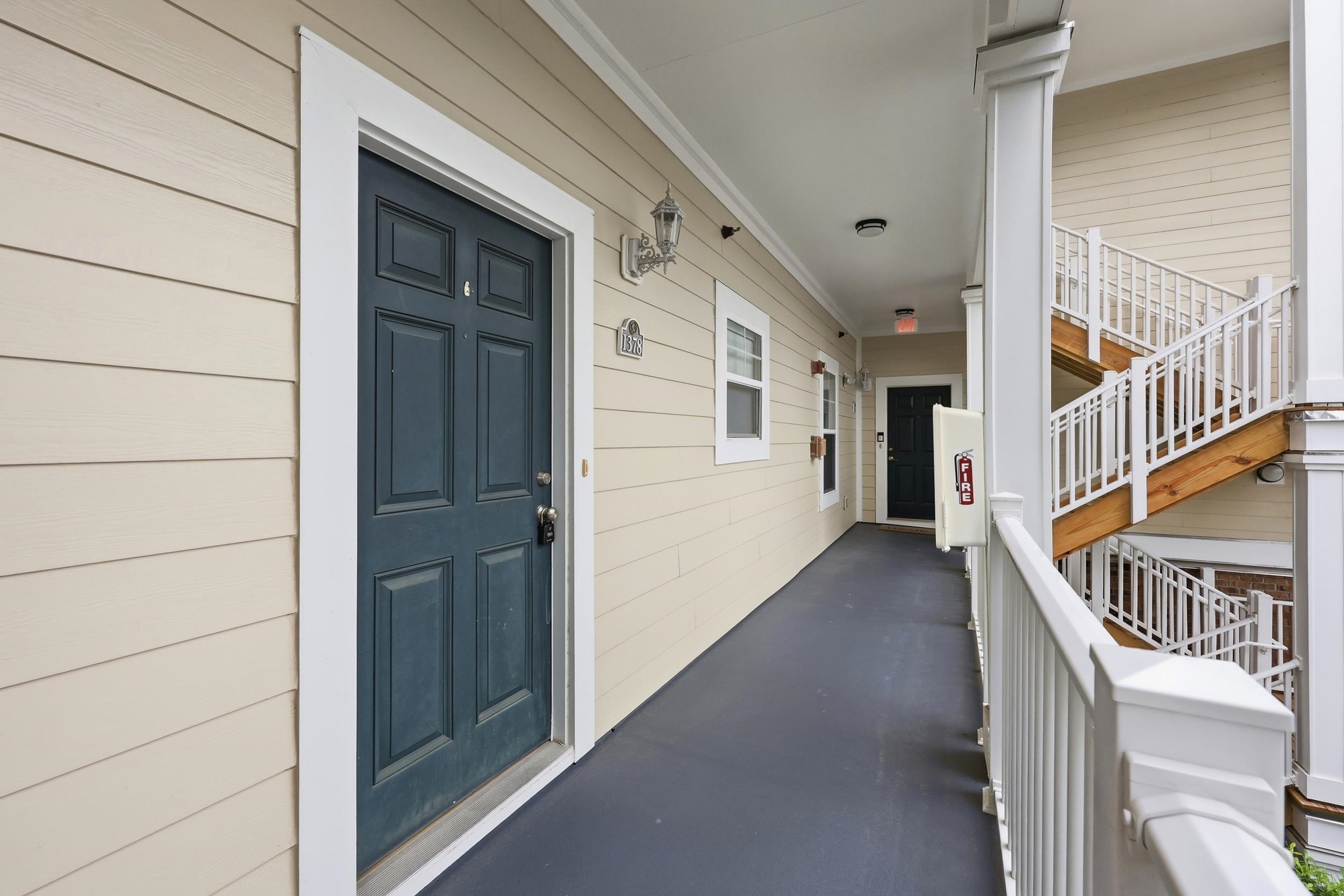 208 Castle Dr. Unit: 1378